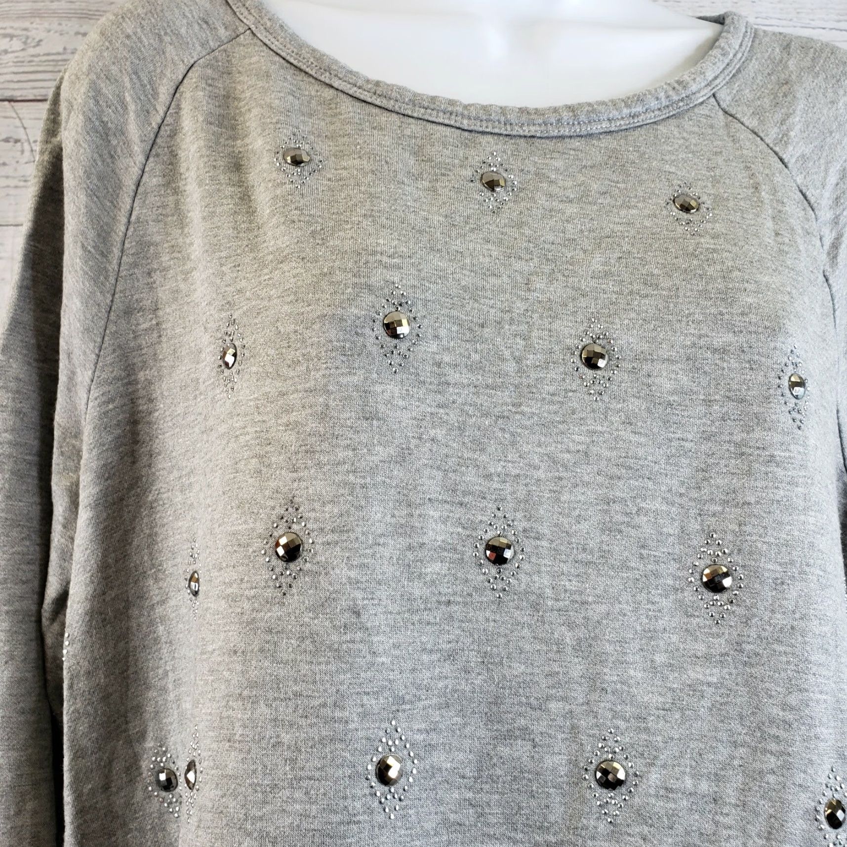 Joie Soft Joie Womens Embellished Top Blouse Long Sleeve Gray Sz L Modal Blend Vintage No Size L / US 10 / IT 46 - 2 Thumbnail