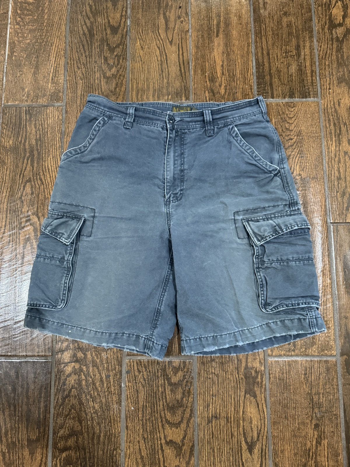 American Eagle Outfitters × Vintage Vintage American Eagle Outfitters Navy Cargo Shorts Size US 34 / EU 50 - 1 Thumbnail