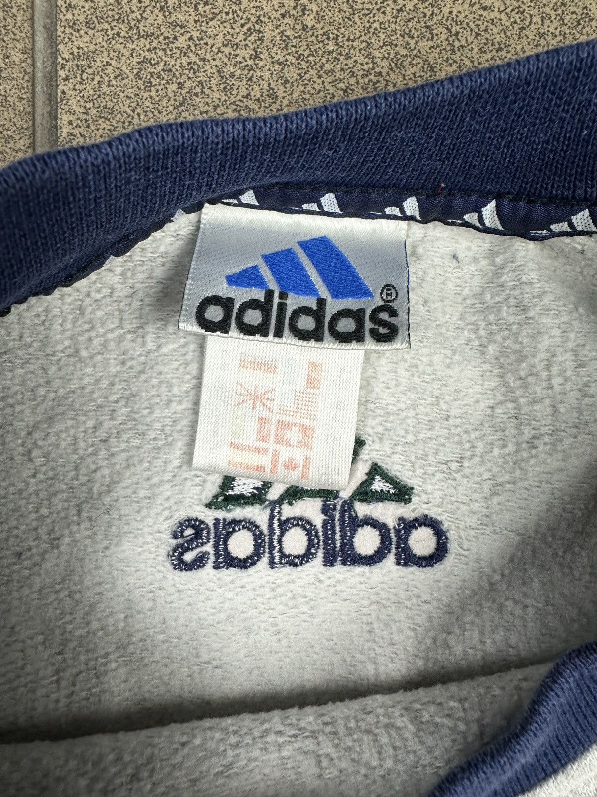 Adidas × Vintage Vintage 90s Adidas crewneck Size US L / EU 52-54 / 3 - 7 Thumbnail