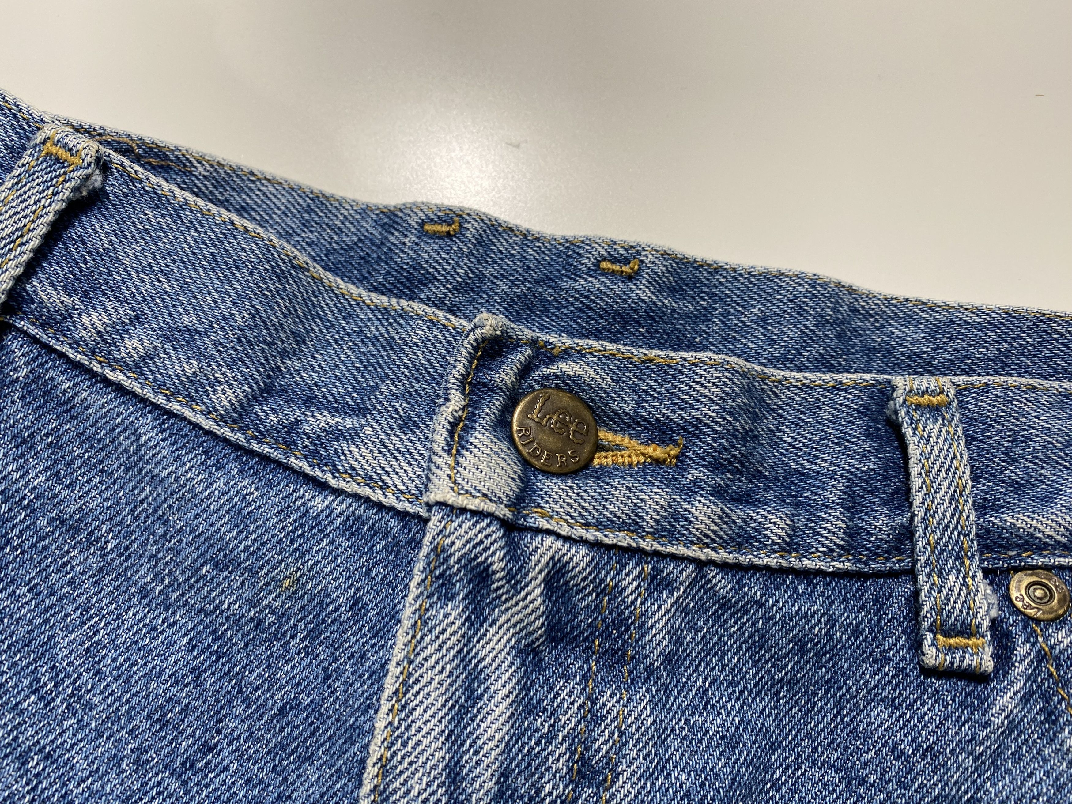 Lee Vintage 80s Union Made Lee Riders Relaxed fit jeans 31x27 Size 31" - 4 Thumbnail