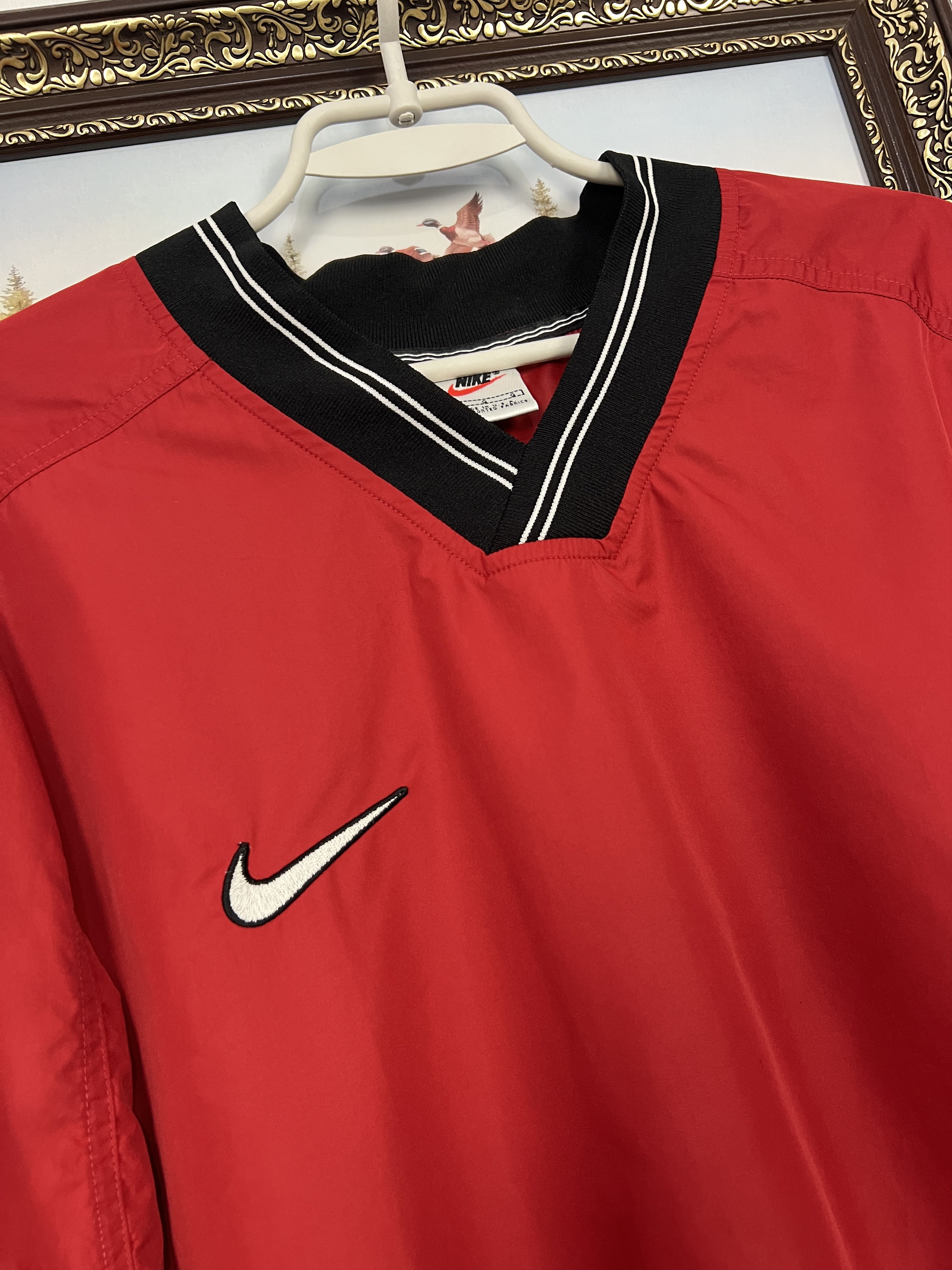 Nike Vintage 90's Nike Poland Football Jacket Soccer Red Size US L / EU 52-54 / 3 - 7 Thumbnail