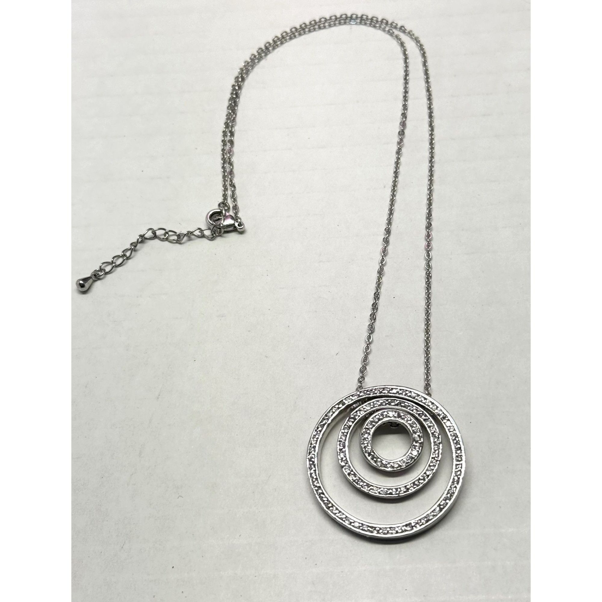 Vintage Vintage rhinestone rings necklace Size ONE SIZE - 1 Thumbnail