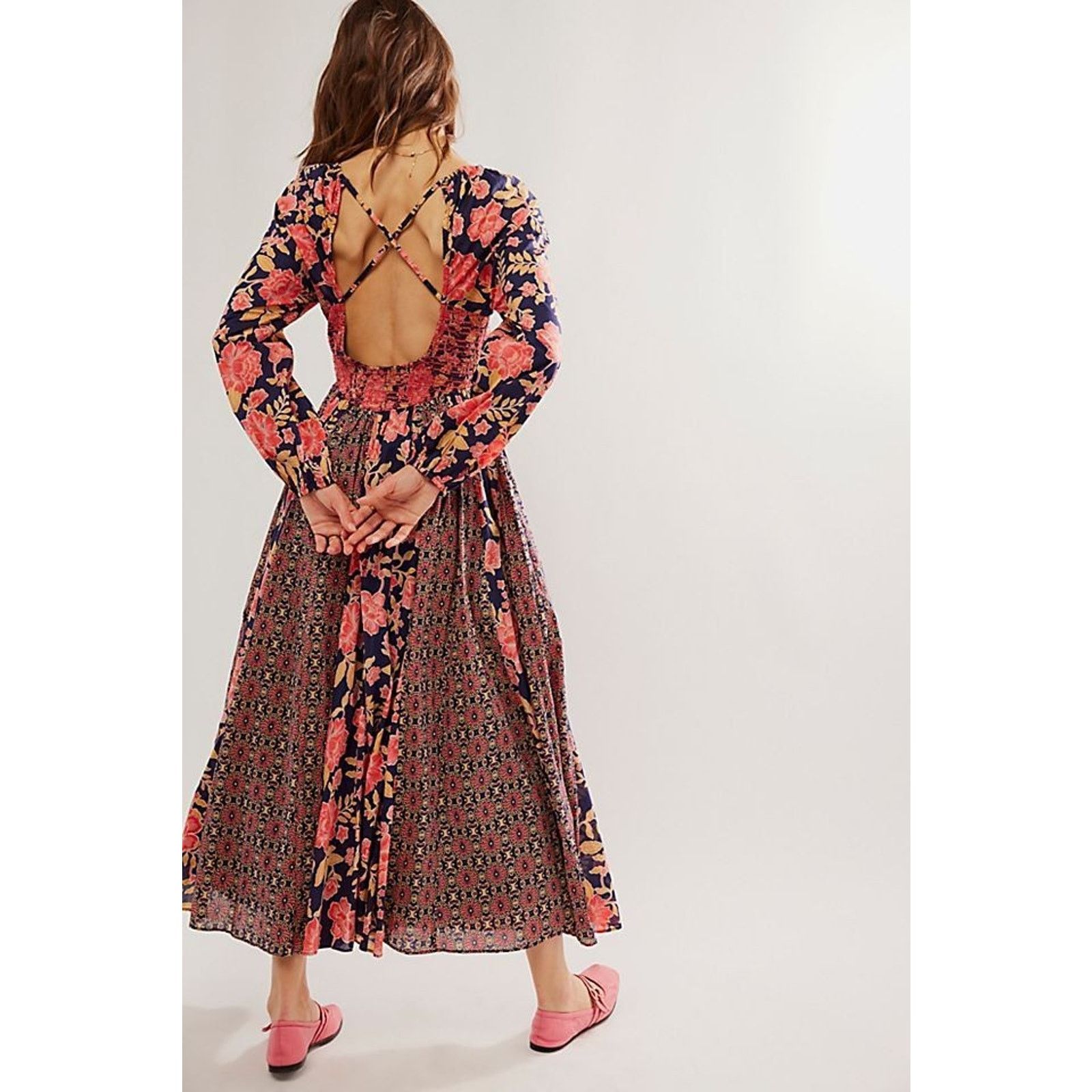 Free People New Free People A New Way Floral Maxi Dress $168 SMALL Smock Size S / US 4 / IT 40 - 3 Thumbnail
