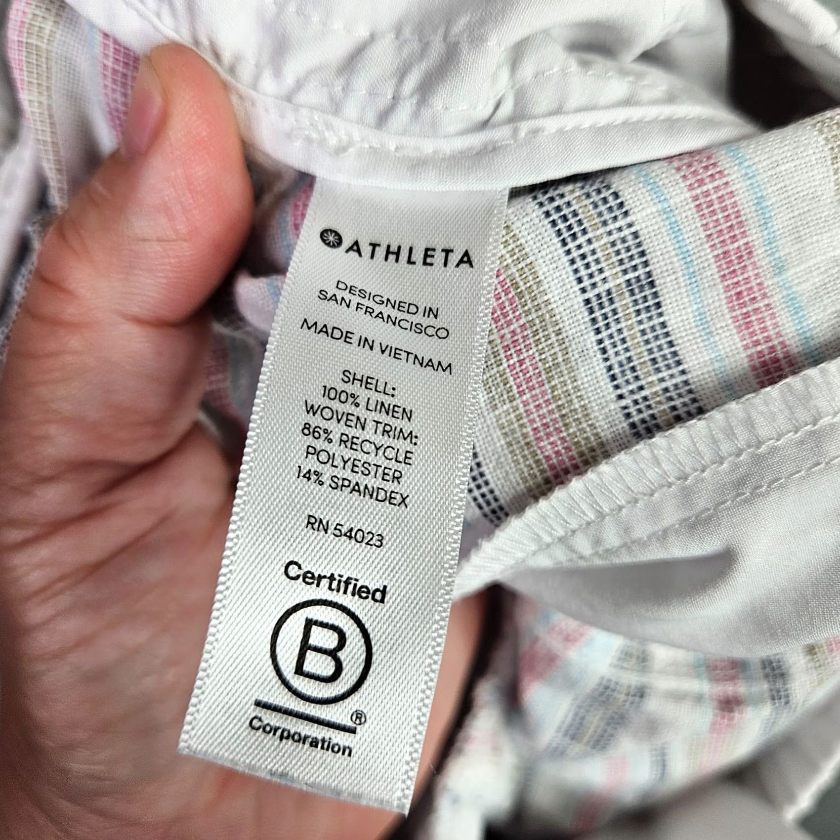 Athleta Athleta Athletic Shorts Women Size 8 Pink gray Stripes Spandex Linen Drawstring Size 30" / US 8 / IT 44 - 4 Thumbnail