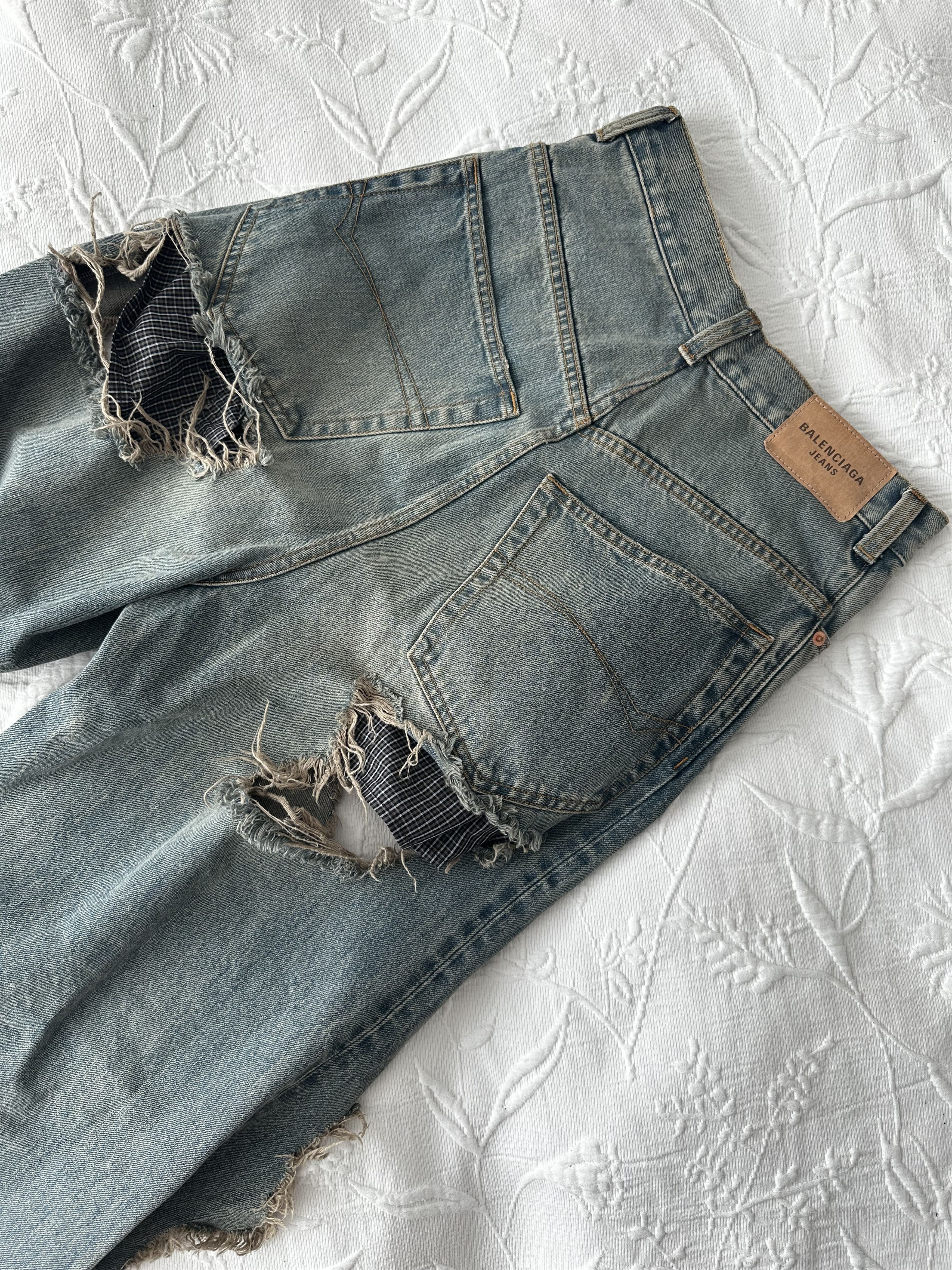 Balenciaga Afterworld Destroyed Jeans size XS Size US 29 - 7 Thumbnail