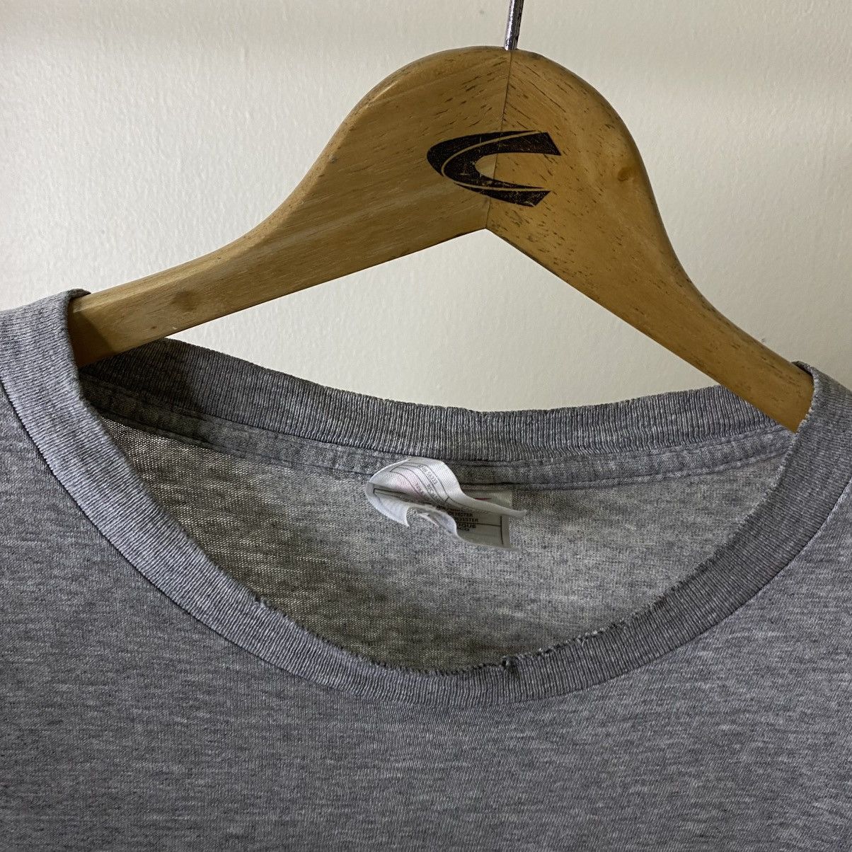 Nike Vintage 1990s Nike Essential Embroidery Small Swoosh T Shirt Size US XL / EU 56 / 4 - 4 Thumbnail
