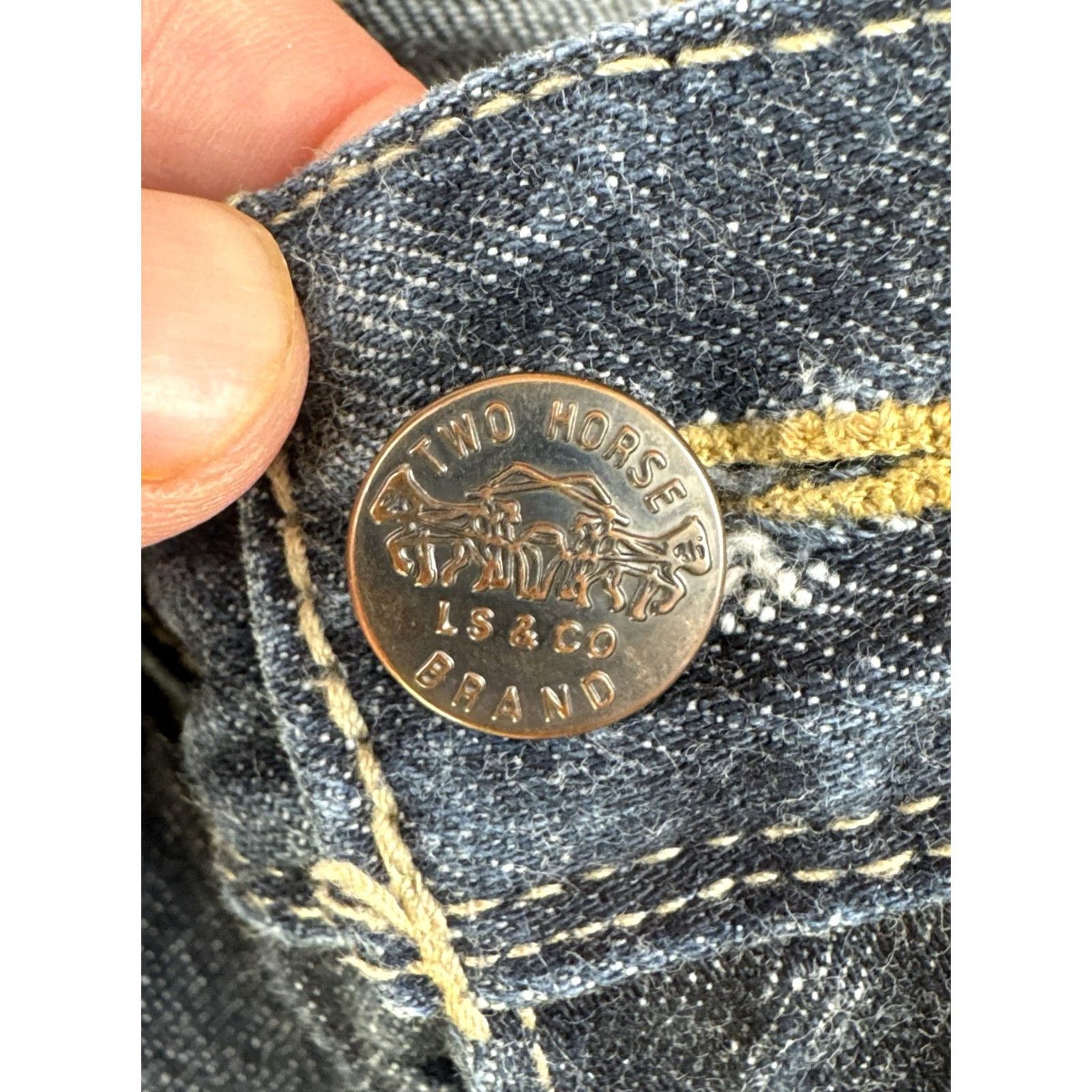 Levi's Levi’s 514 Slim Straight Jeans Dark Wash Denim Buckle Back Selvedge 29x32 Men Jeans Regular Cotton Button Zip Back Cinch Vintage No 5-Pocket Size US 29 - 7 Thumbnail
