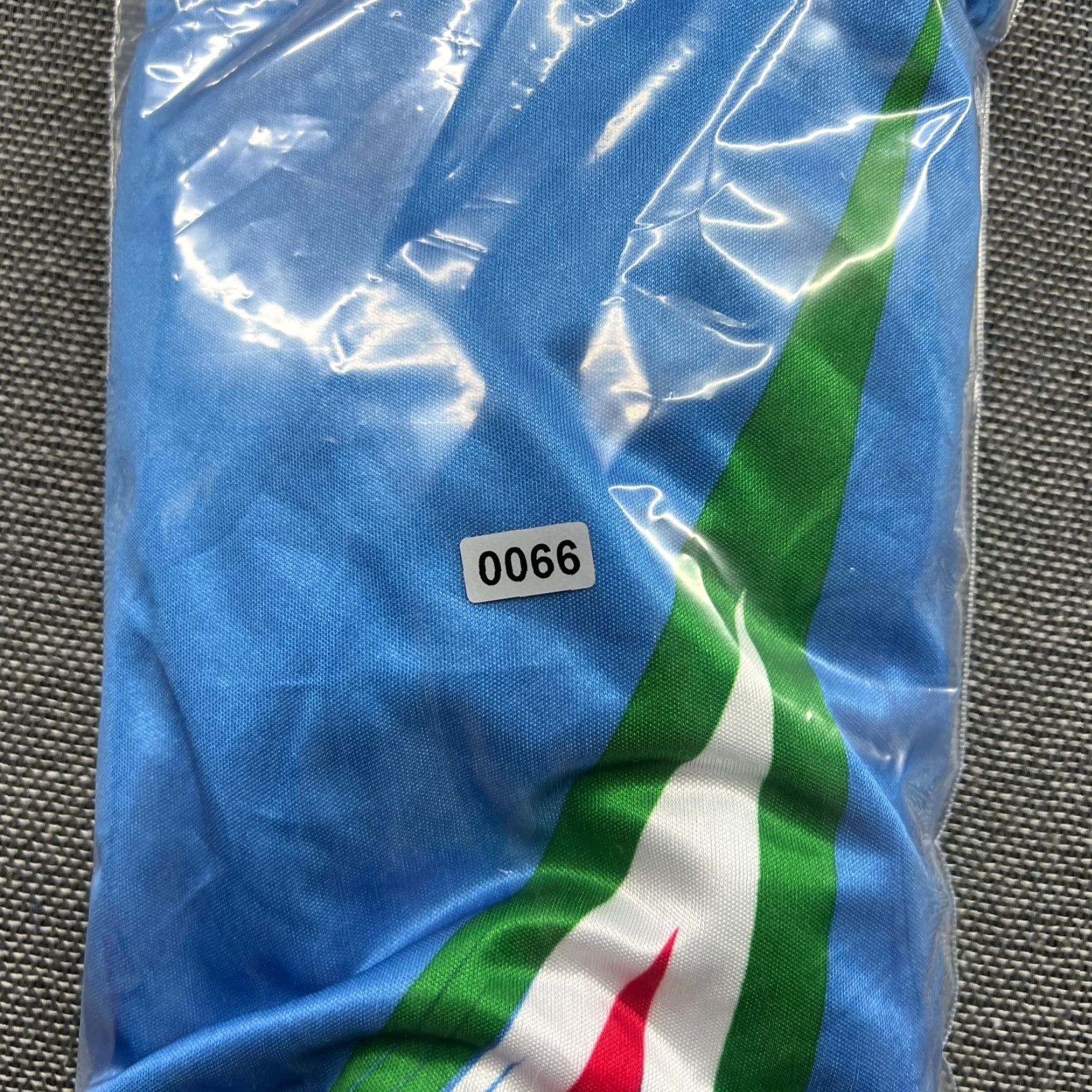 Diadora Diadora Italy Referee 2011 Jersey Mens Large Blue Long Sleeve T-Shirt Football Athletic Quick Dry 100th Anniversary Size US L / EU 52-54 / 3 - 2 Thumbnail