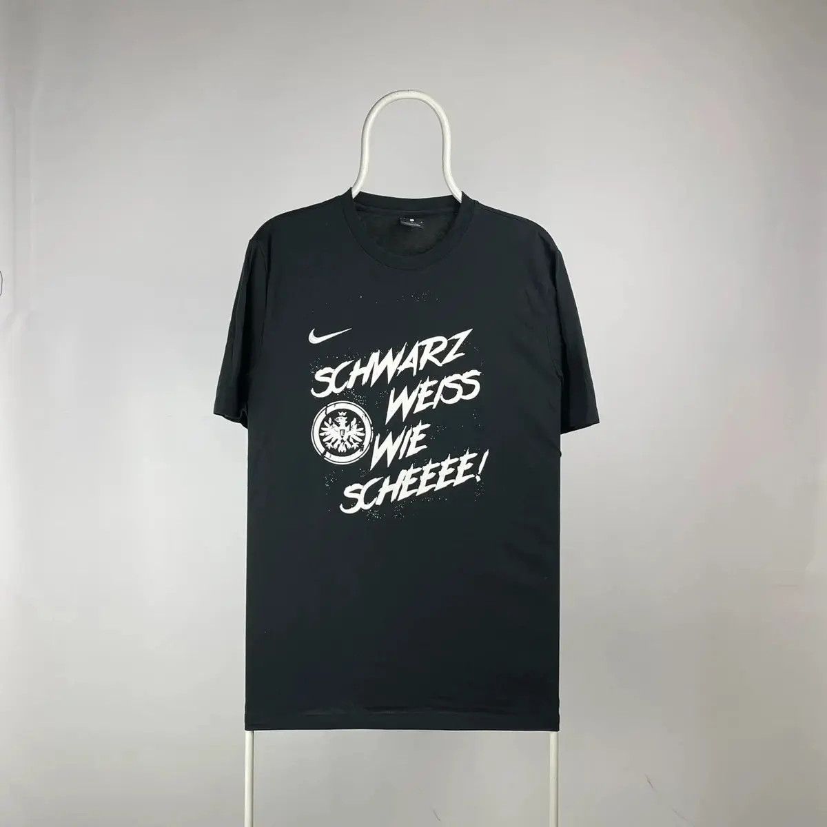 Nike Nike T-shirt schwarz weiss sportswear size Large Size US L / EU 52-54 / 3 - 1 Thumbnail
