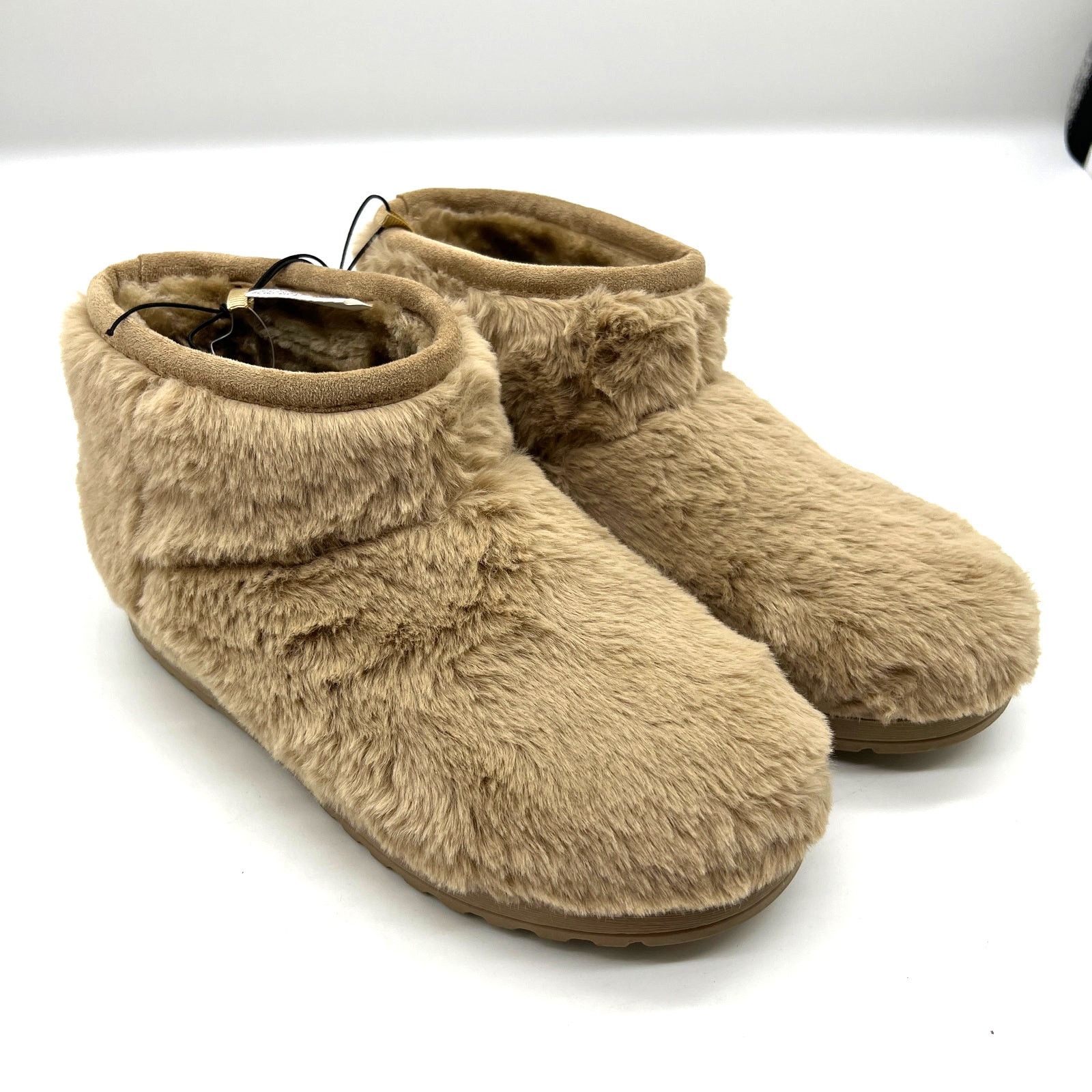 Other Arizona Jean Co Womens Faux Fur Slater Flat Winter Size US 7 / IT 37 - 1 Thumbnail