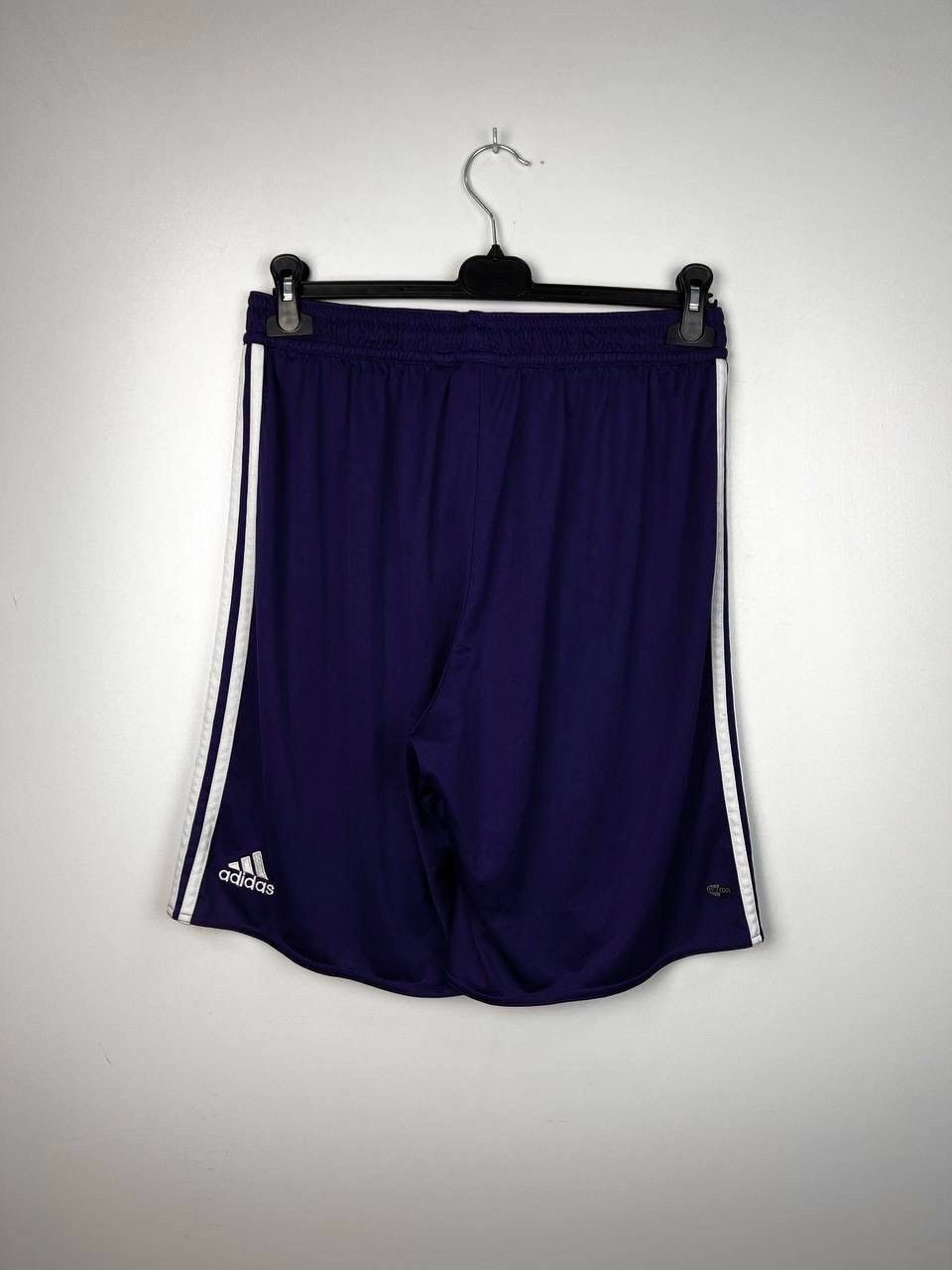 Vintage New Castle Adidas Football vintage Shorts size XL/35 Size US 35 - 2 Thumbnail