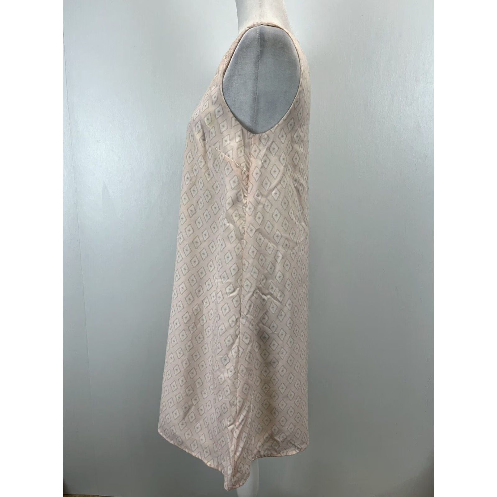 Loft LOFT shift Dress Sz Small VGUC Blush Small Sleeveless Diamond Print Lined Size S / US 4 / IT 40 - 2 Thumbnail