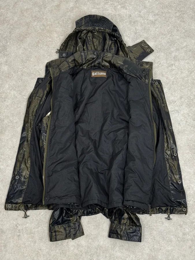 John Galliano SS2008 Galliano 2 in 1 Khaki Brown & Black Newspaper Windbreaker Jacket Size US M / EU 48-50 / 2 - 7 Thumbnail