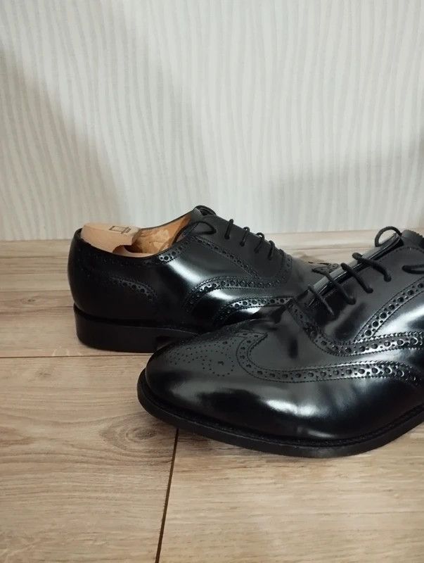 Loake Loake 202B Brogue Goodyear size 9 (43) Size US 10 / EU 43 - 2 Thumbnail
