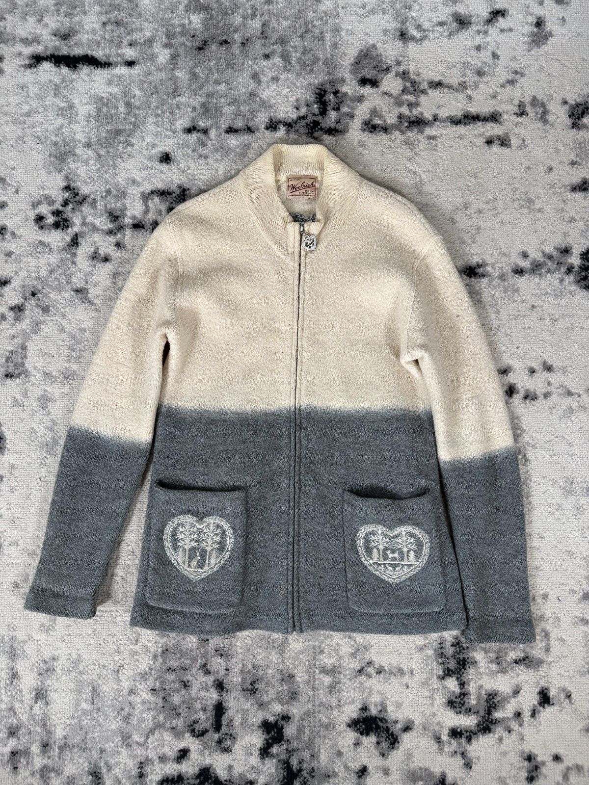 Woolrich Woolen Mills Vintage Woolrich Women's Embroidered Heart Sweater Size S / US 4 / IT 40 - 3 Thumbnail