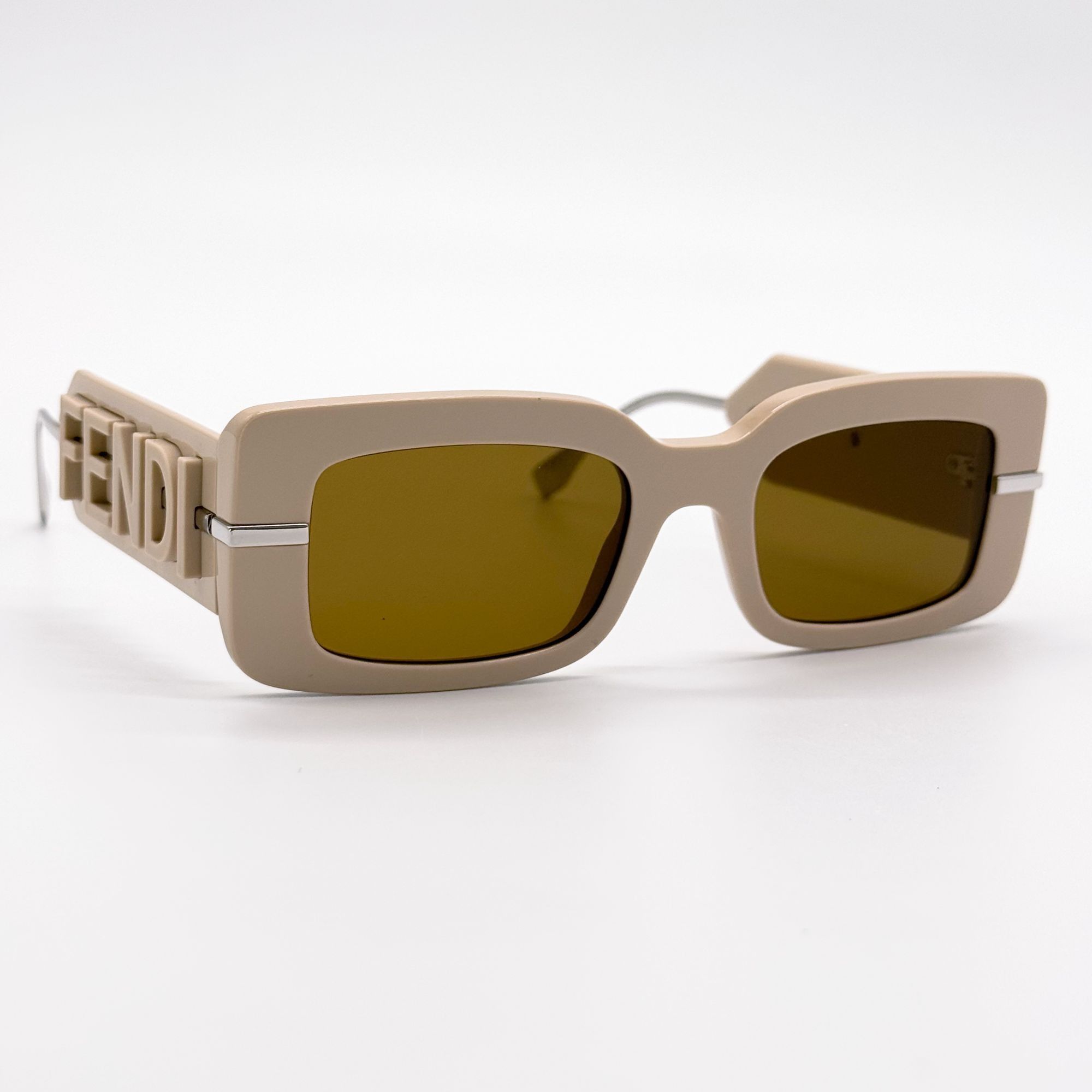 Fendi NEW FENDI SUNGLASSES FE40133I 57E BEIGE WOMEN EYEWEAR FENDI Size ONE SIZE - 5 Thumbnail