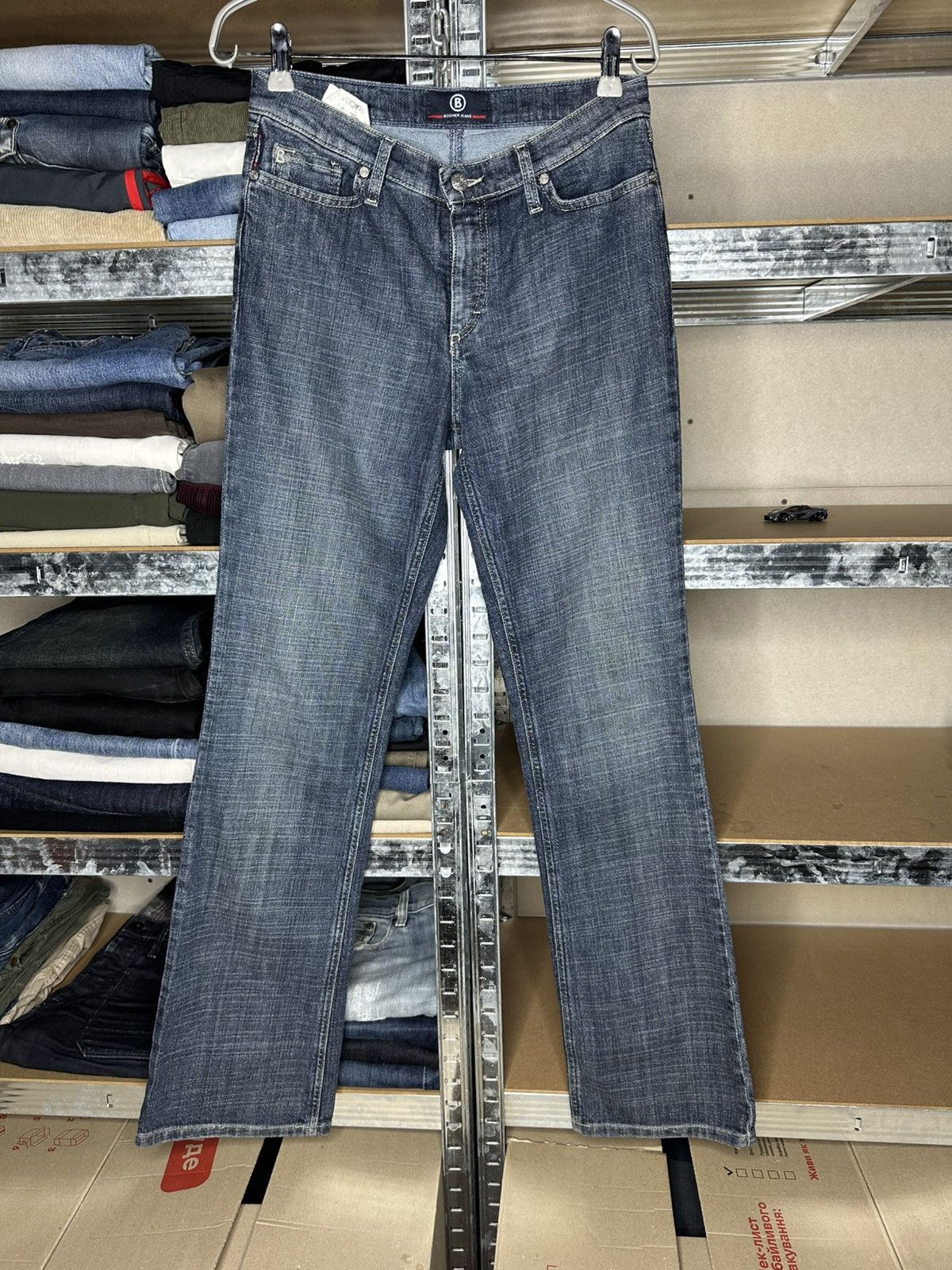 Bogner Bogner Premium Designer Denim Jeans Low Bootcut Women Sz 30 Size 30" / US 8 / IT 44 - 1 Thumbnail