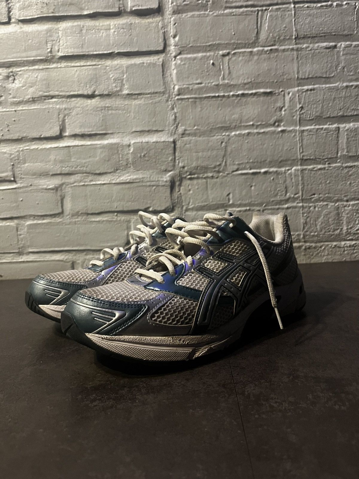 Asics ASICS 1130 Size US 9.5 / EU 42-43 - 1 Thumbnail