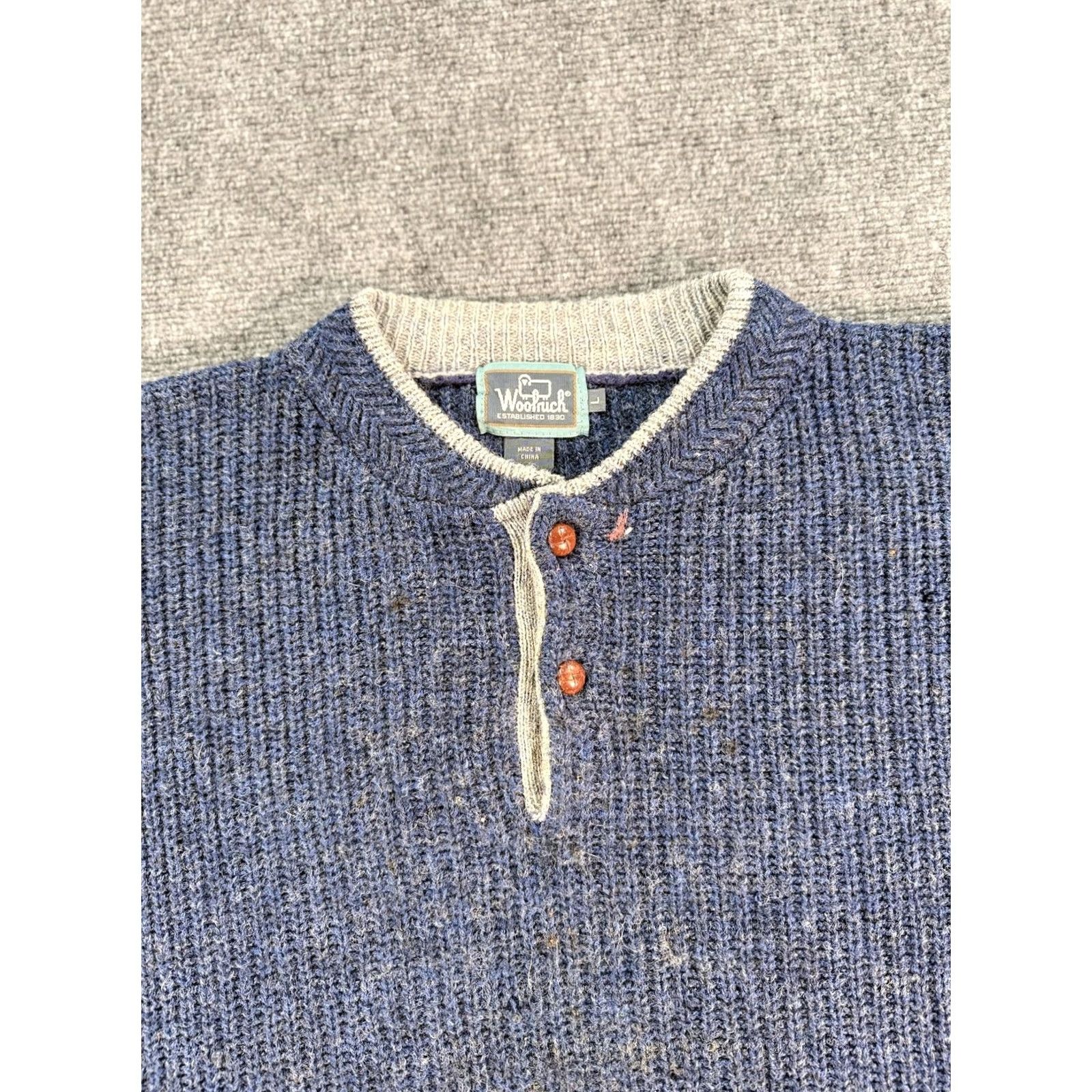 Vintage VINTAGE Woolrich Sweater Mens Large Blue Wool Henley Pullover Rib Knit Buttons Size US L / EU 52-54 / 3 - 4 Thumbnail