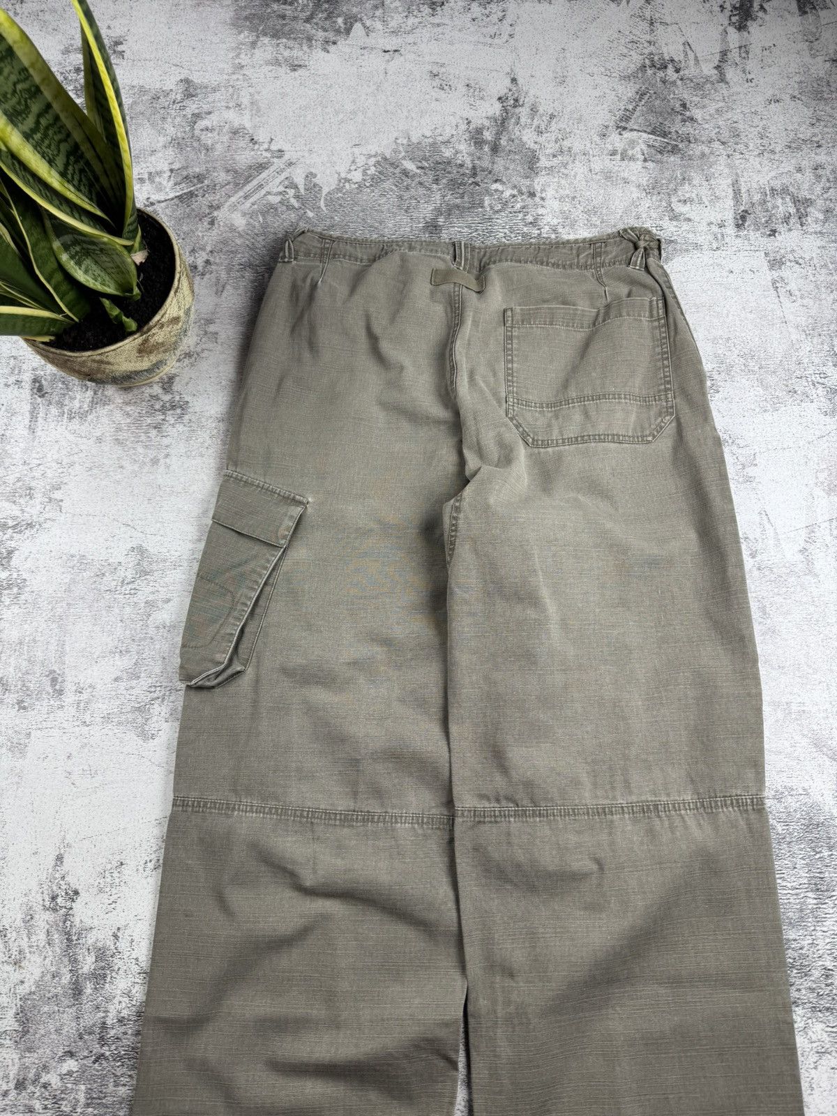 Nike Thrashed Nike 90s Distressed Japanese Y2K Vintage Cargo Jeans Pants Trousers Size US 36 / EU 52 - 17 Thumbnail