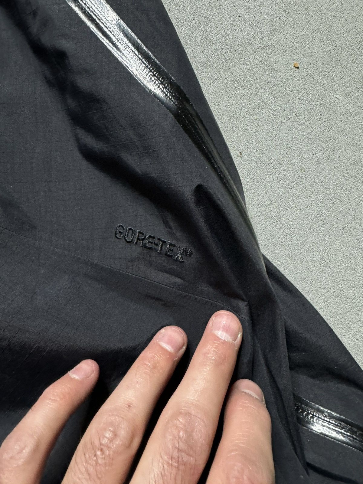 Arc'teryx × Goretex Arc’teryx Beta SL GORE-TEX Waterproof Pants (2013) Size US 31 - 5 Thumbnail