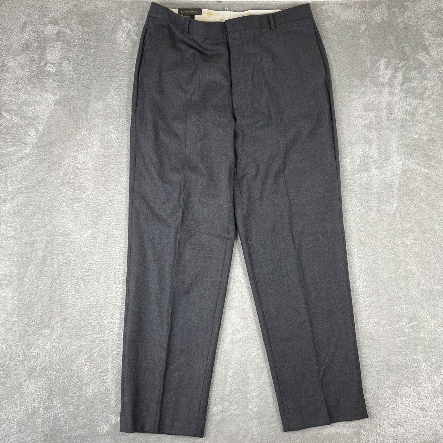 Banana Republic Banana Republic Dress Pants Mens 38R Gray Wool Blend Dress Pants Straight Leg 36 Regular Mens Inches 38x32 Italy Vintage No Size US 38 / EU 54 - 2 Thumbnail