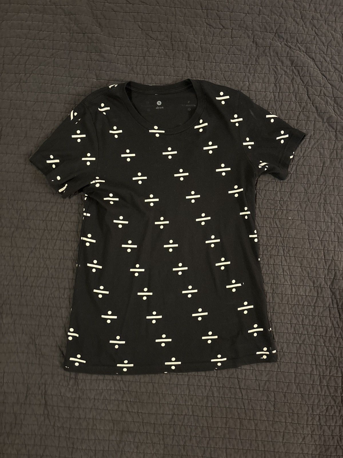 Band Tees Dvsn Band Tee Size US XS / EU 42 / 0 - 1 Preview