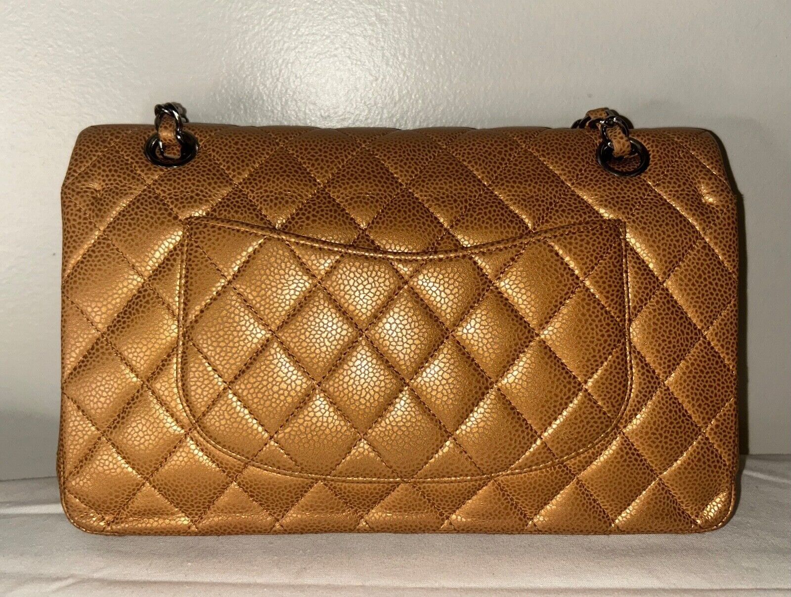 Chanel CHANEL Medium Double Flap Metallic Caviar Leather Bag Golden Size ONE SIZE - 4 Thumbnail