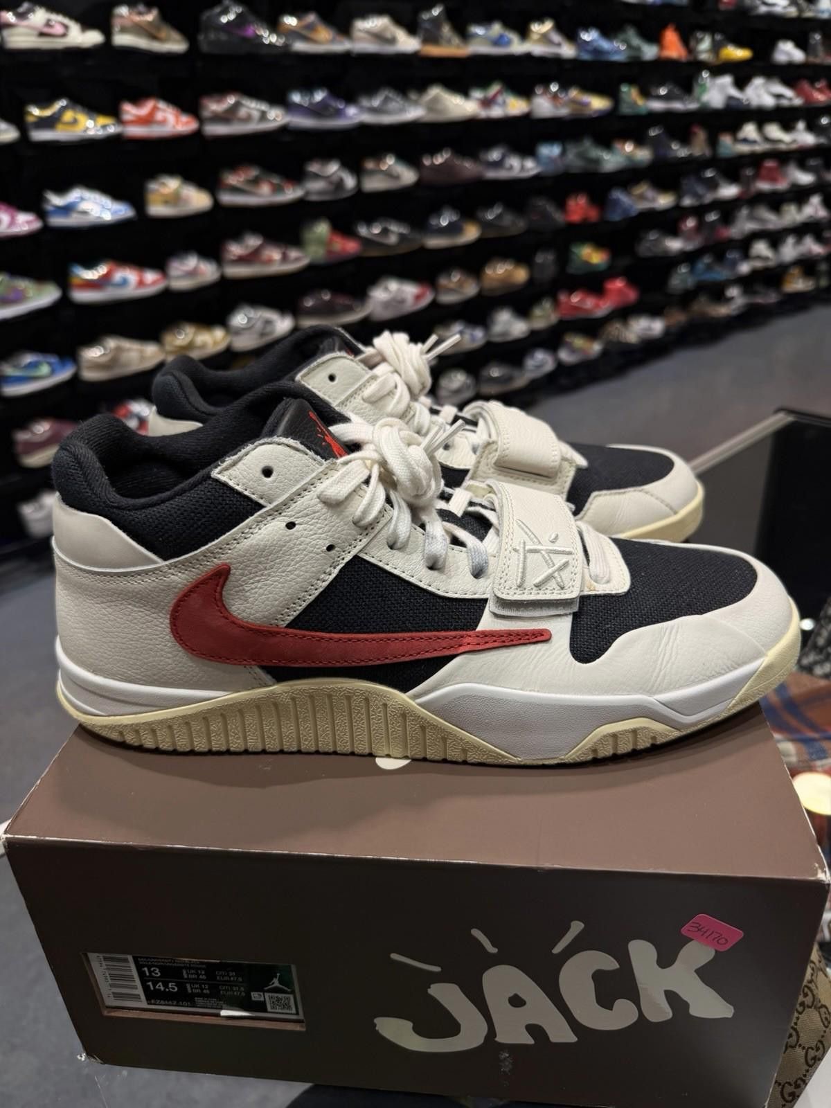 Jordan Brand Jordan Jumpman Jack TR x Travis Scott University Red Size 13 Size US 13 / EU 46 - 3 Thumbnail