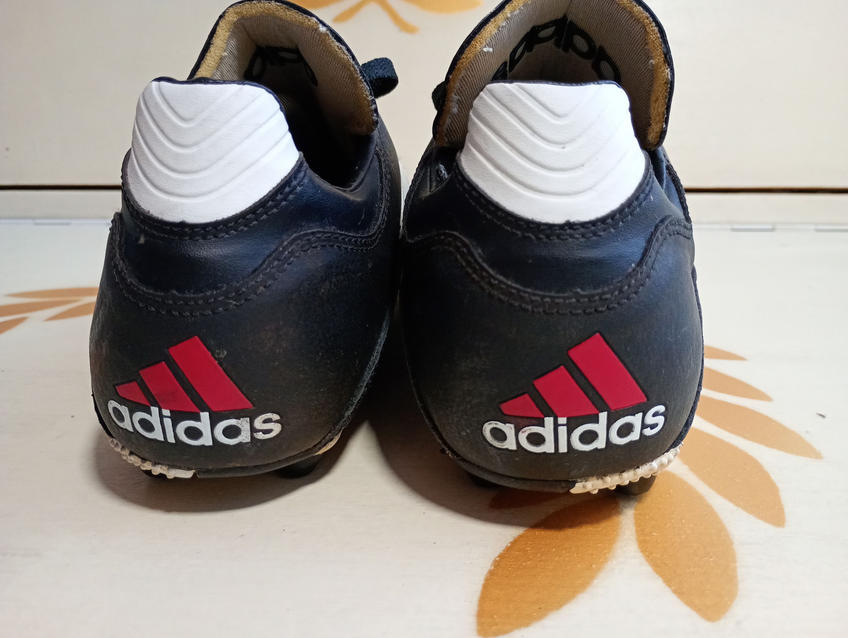 Adidas Adidas Predator BOGOTA LIGA FG 1997 years Cleats Size US 11 / EU 44 - 17 Thumbnail