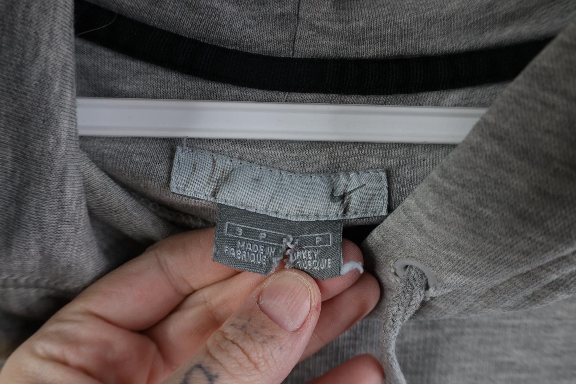 Nike Vintage Y2K Nike Travis Scott Mini Swoosh Hoodie Sweatshirt Size US S / EU 44-46 / 1 - 8 Thumbnail