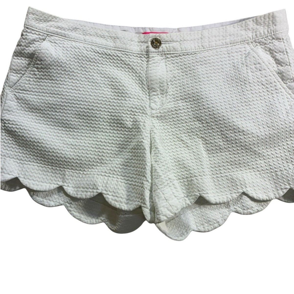 Lilly Pulitzer Lilly Pulitzer Madison White Seersucker Scalloped Womens 10 Size 32" / US 10 / IT 46 - 2 Thumbnail