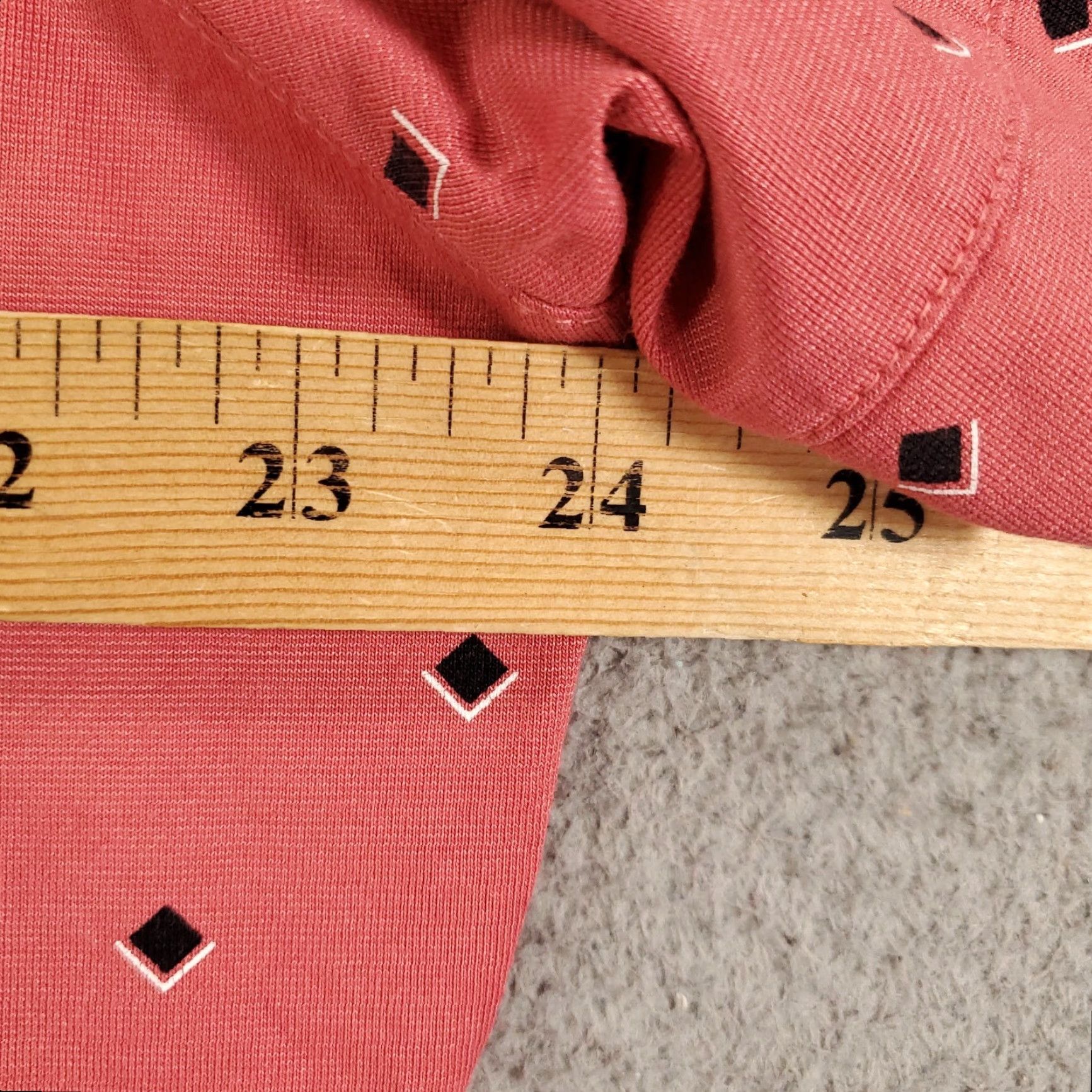 Mizzen+Main Mizzen+Main Polo Mens Medium Pink Black Squares Print Classic Tech Performance Size US M / EU 48-50 / 2 - 3 Thumbnail