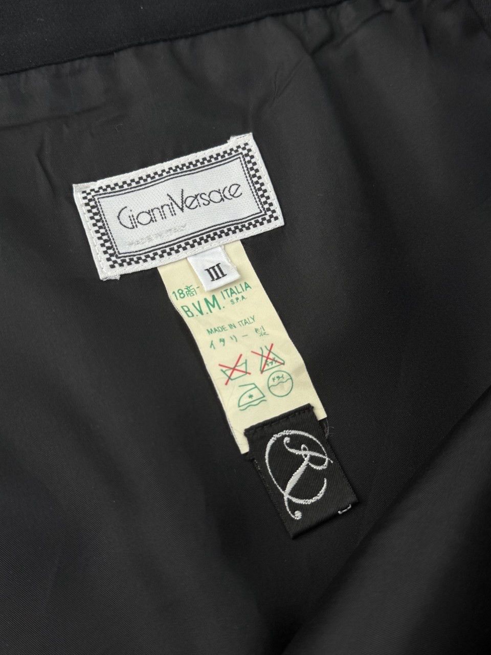 Versace 1980s Gianni Versace Wool Wrap Pencil Skirt Vintage Rare Size 26" / US 2 / IT 38 - 17 Thumbnail