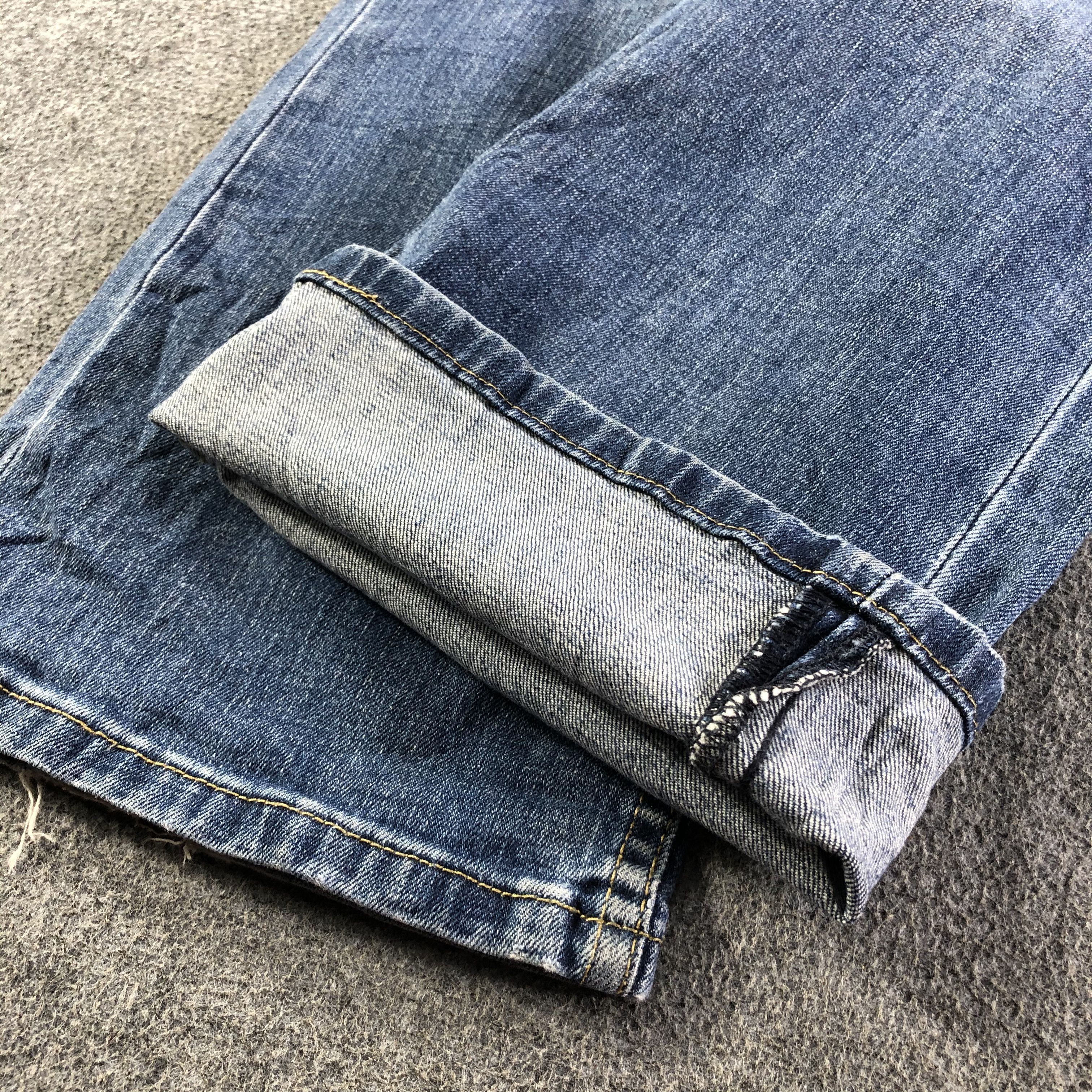 Levi's Vintage Blue Wash Levis 514 Jeans-J4142 Size US 37 - 7 Thumbnail