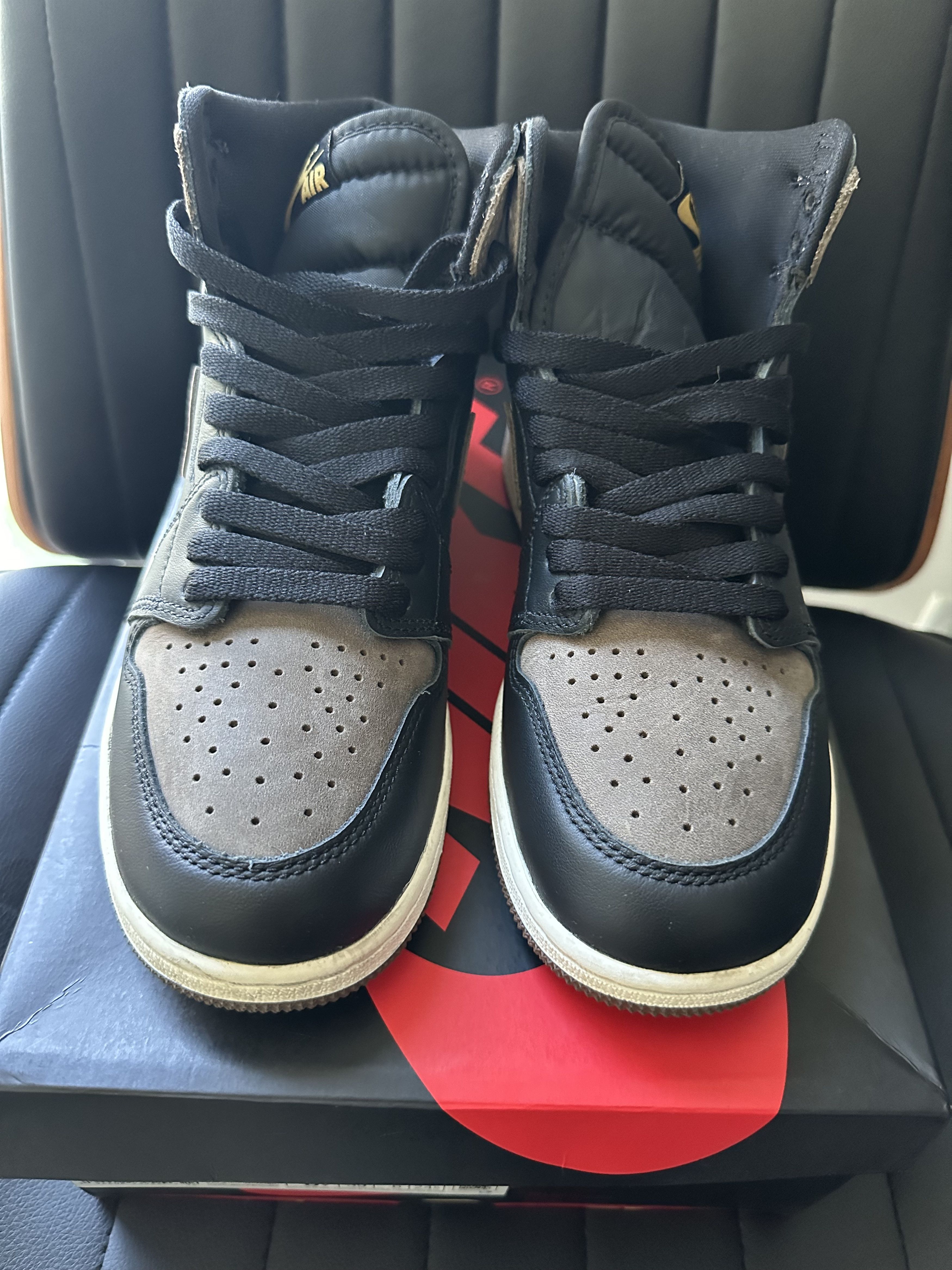 Jordan Brand × Nike PREOWNED AIR JORDAN 1 RETRO HIGH OG GS 6.5Y Size US 8 / IT 38 - 1 Thumbnail