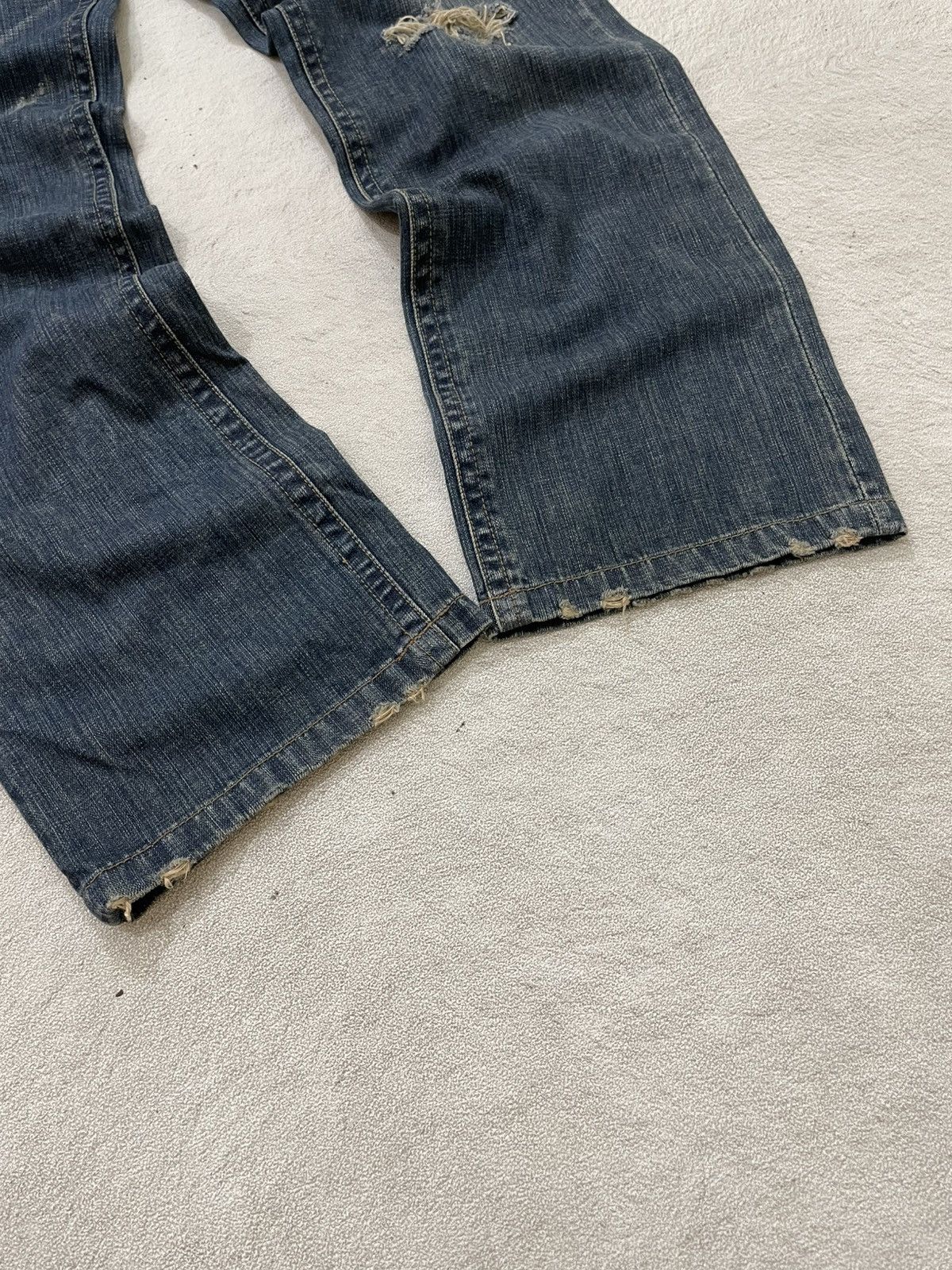 Japanese Brand 2000s DOHC Distressed Denim Mudwash Jeans Y2K Hysteric LGB Size US 29 - 3 Thumbnail