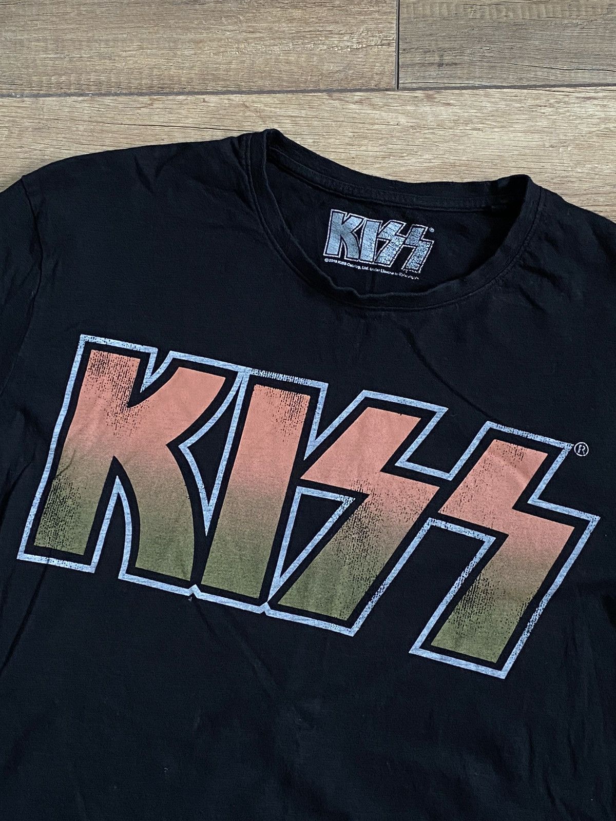 Band Tees KISS Rock Merch T Shirt Size US L / EU 52-54 / 3 - 4 Thumbnail