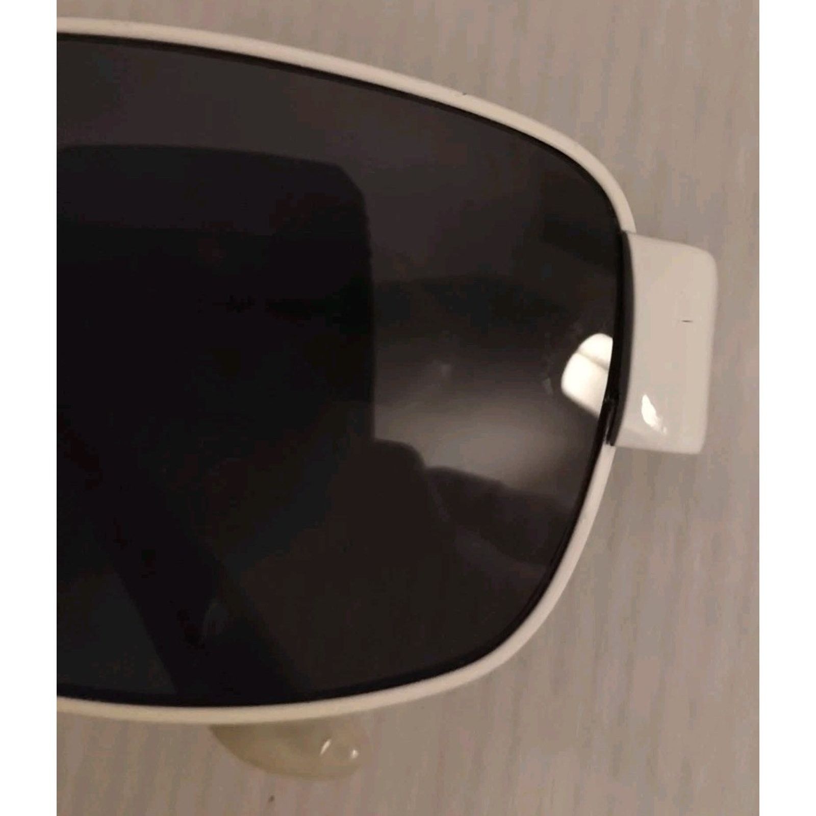 Vintage Elizabeth Arden Eyeglass Sunglass Frames EA5070 Pearl/White Size ONE SIZE - 9 Thumbnail