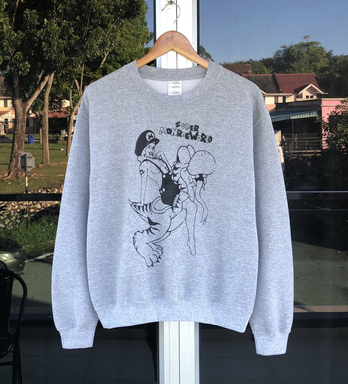 Vintage Vintage Super Mondroeworld Dinosaur Ride Sex Tees Size US S / EU 44-46 / 1 - 6 Thumbnail