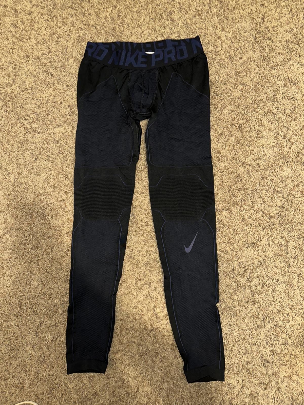 Nike Rare Nike Pro Hyperwarm Gamme Hyperwarm Black Blue Tights Size US 34 / EU 50 - 1 Thumbnail
