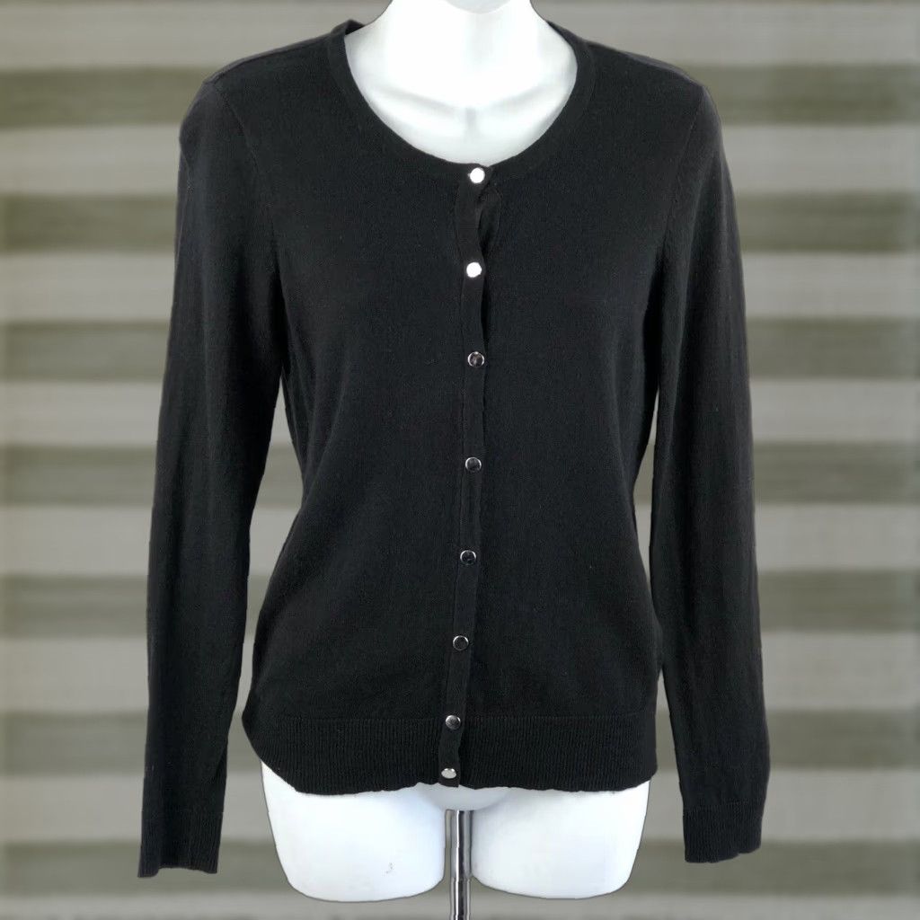 Vintage VINTAGE New York & Co Cardigan Sweater M Blk ButtonUp RoundNeck 90s Y2K Bratz Womens Cardigan Sweater Black Slim Knit Long Sleeve Button Front Size M / US 6-8 / IT 42-44 - 1 Thumbnail