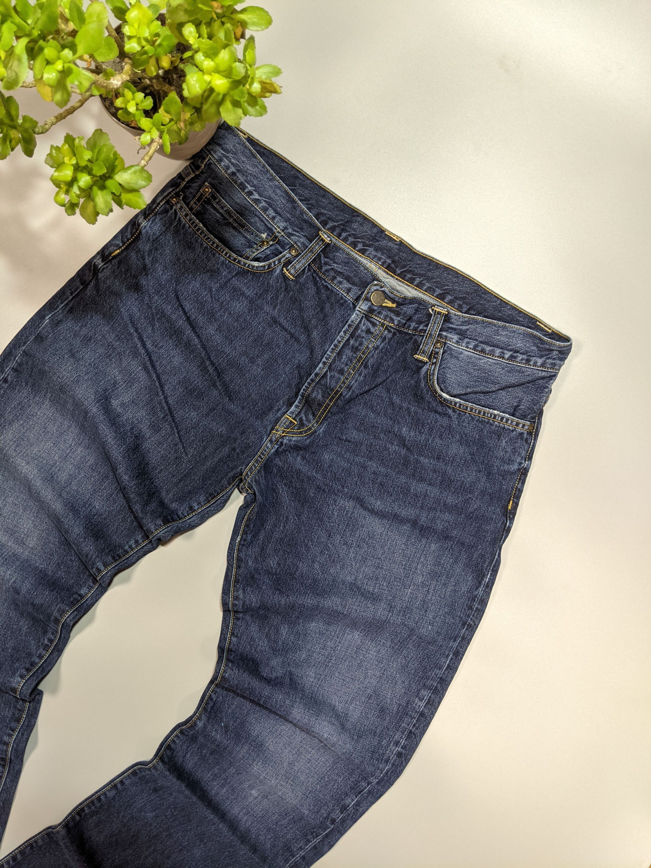 Carhartt × Vintage CARHARTT WIP Vintage Dark Blue Tapered Bottom Pants Jeans Size US 36 / EU 52 - 7 Thumbnail