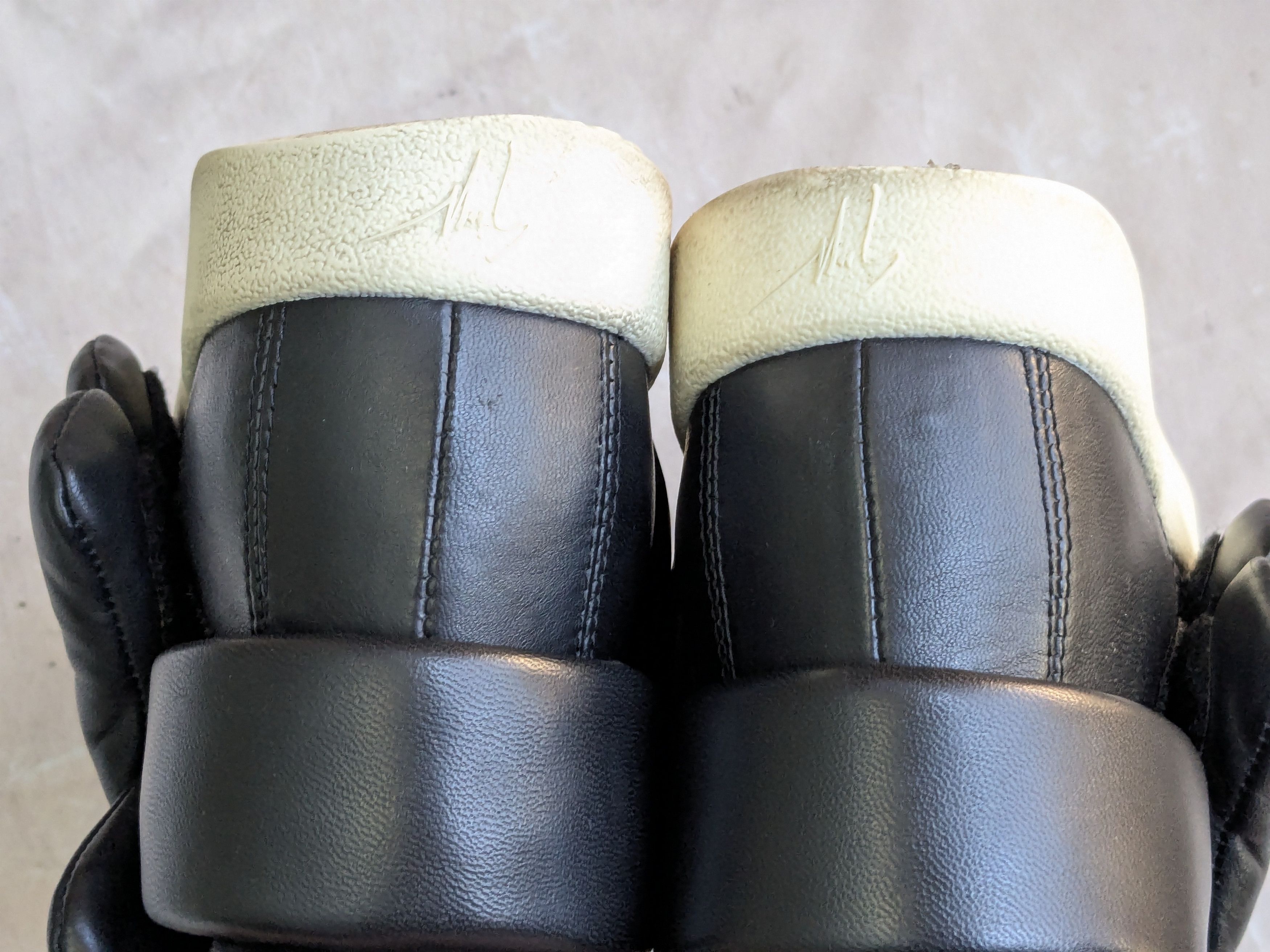 Giuseppe Zanotti Giuseppe Zanotti Kid Cudi Puffy Strap Black 11 44 High Top Size US 11 / EU 44 - 10 Thumbnail