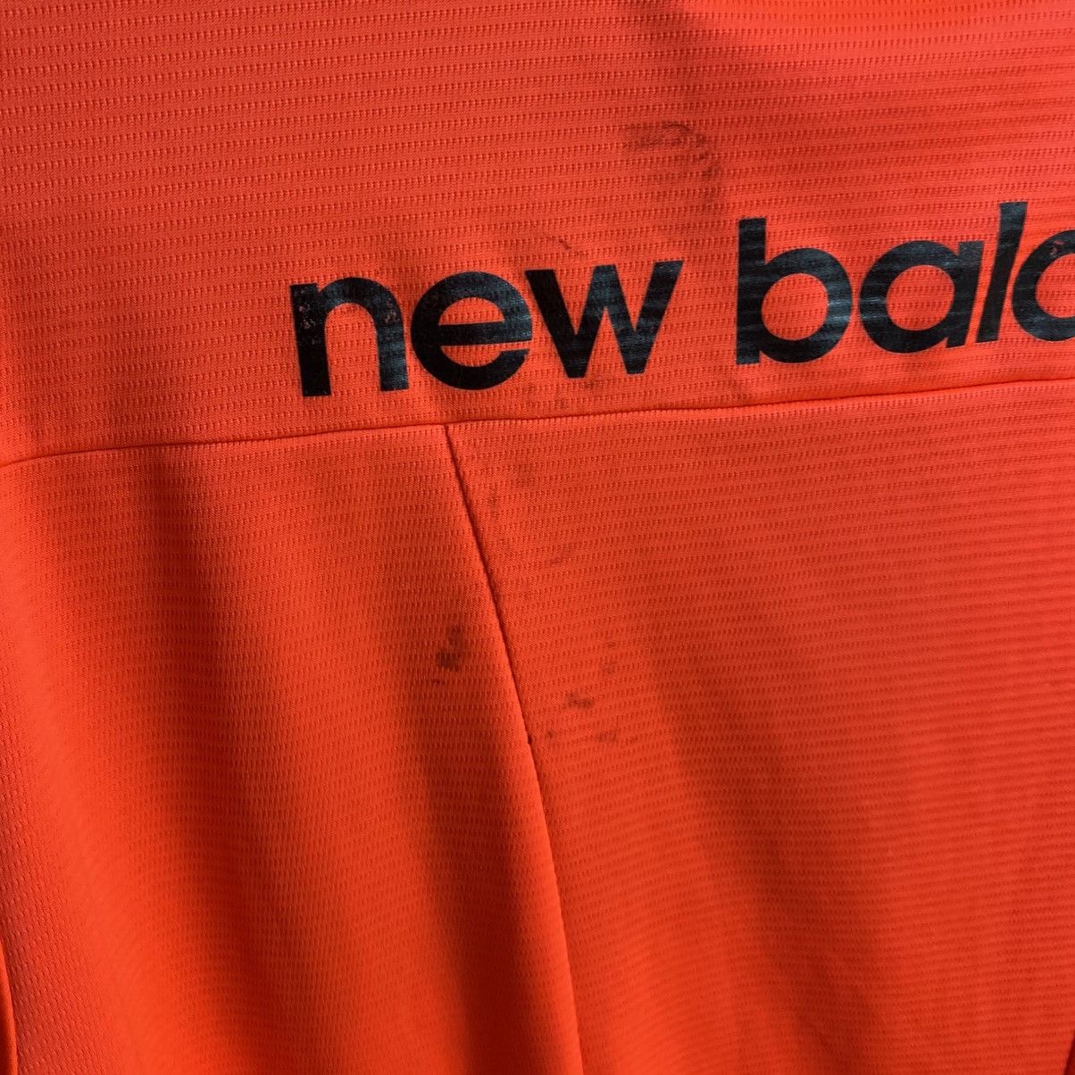 New Balance Mens New Balance Liverpool training soccer jersey Size US L / EU 52-54 / 3 - 10 Thumbnail