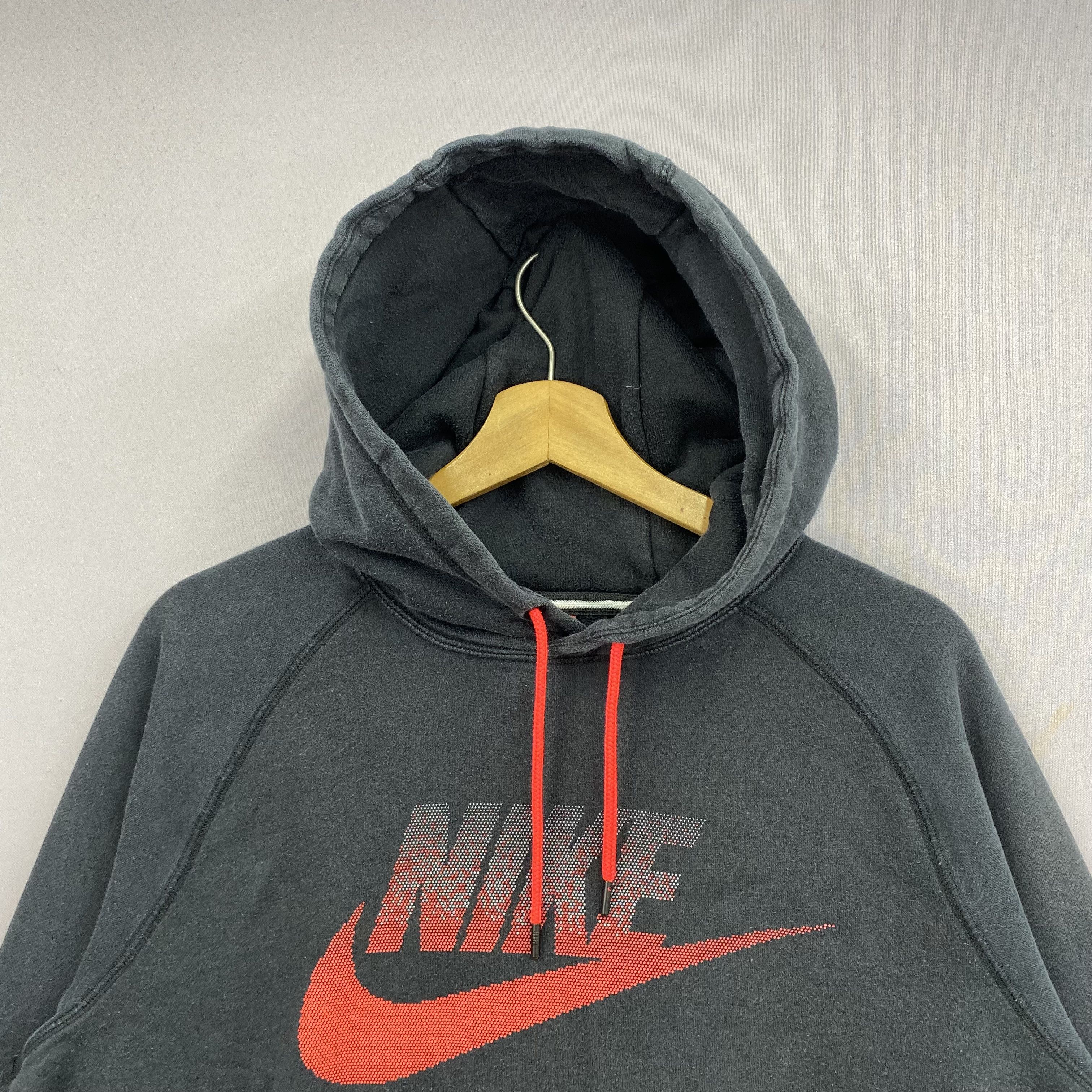 Nike Vintage Nike Sweater Y2K Big Swoosh Hoodie Sweatshirt Size US M / EU 48-50 / 2 - 5 Thumbnail