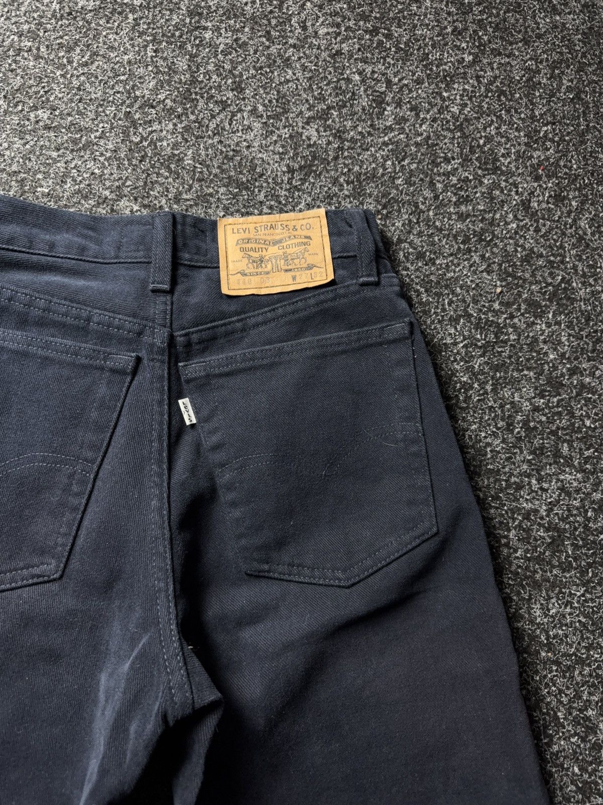 Levi's Vintage Clothing Rare RETRO 80s Levi’s 440 Navy Corduroy Pants Made in It Size 27" / US 4 / IT 40 - 20 Thumbnail