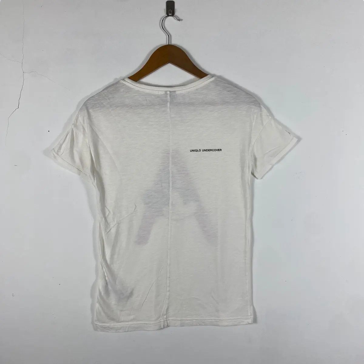 Disney × Undercover Uniqlo Undercover ANARCHY MICKEY Graphic Tee Shirt Size M / US 6-8 / IT 42-44 - 4 Thumbnail
