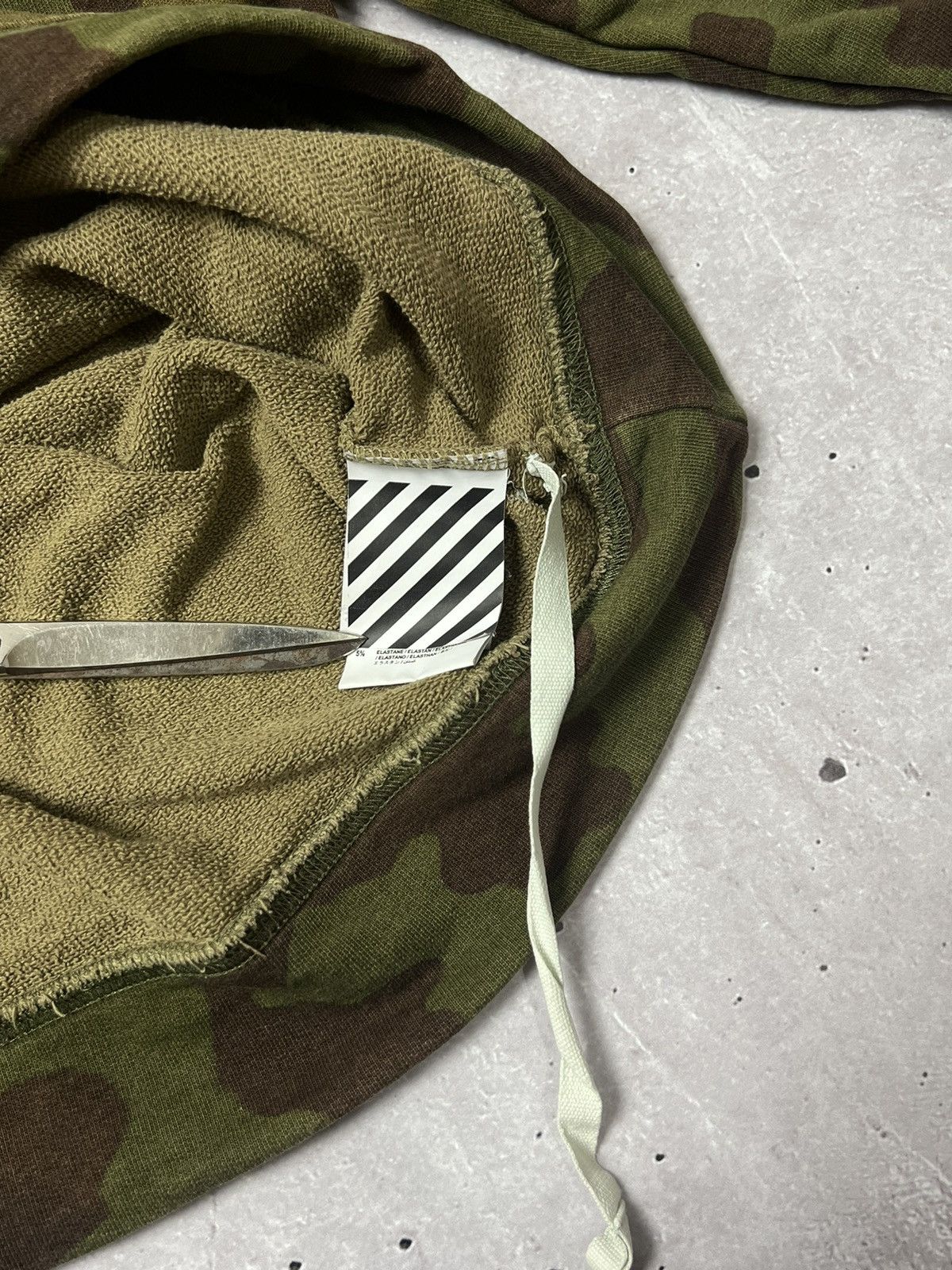 Off-White Off White Camo Sweatshirt Oversized Crewneck Size US M / EU 48-50 / 2 - 9 Thumbnail