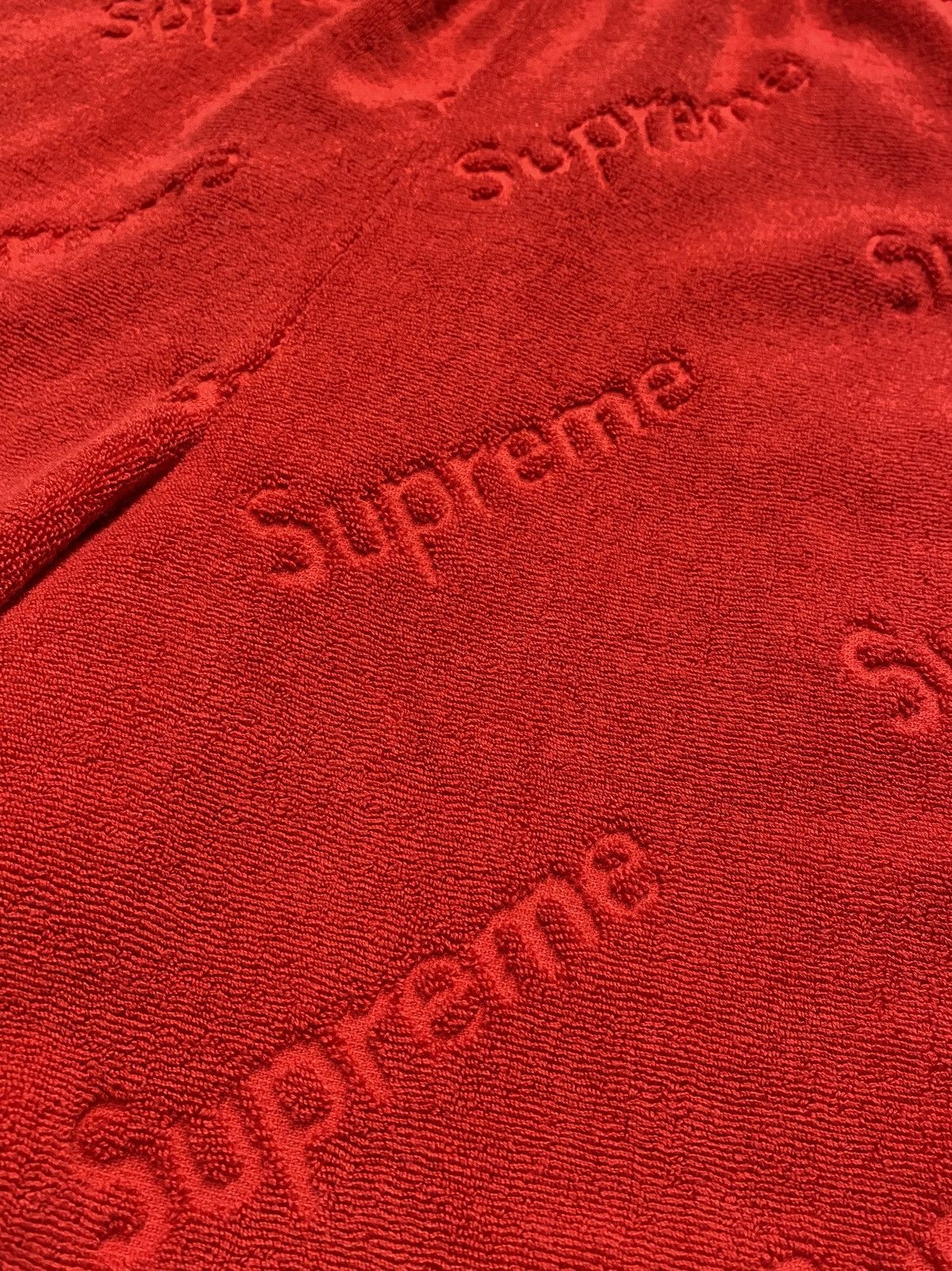 Supreme Supreme Terry Jacquard Logo Short Red (SS19) Size US 30 / EU 46 - 2 Thumbnail
